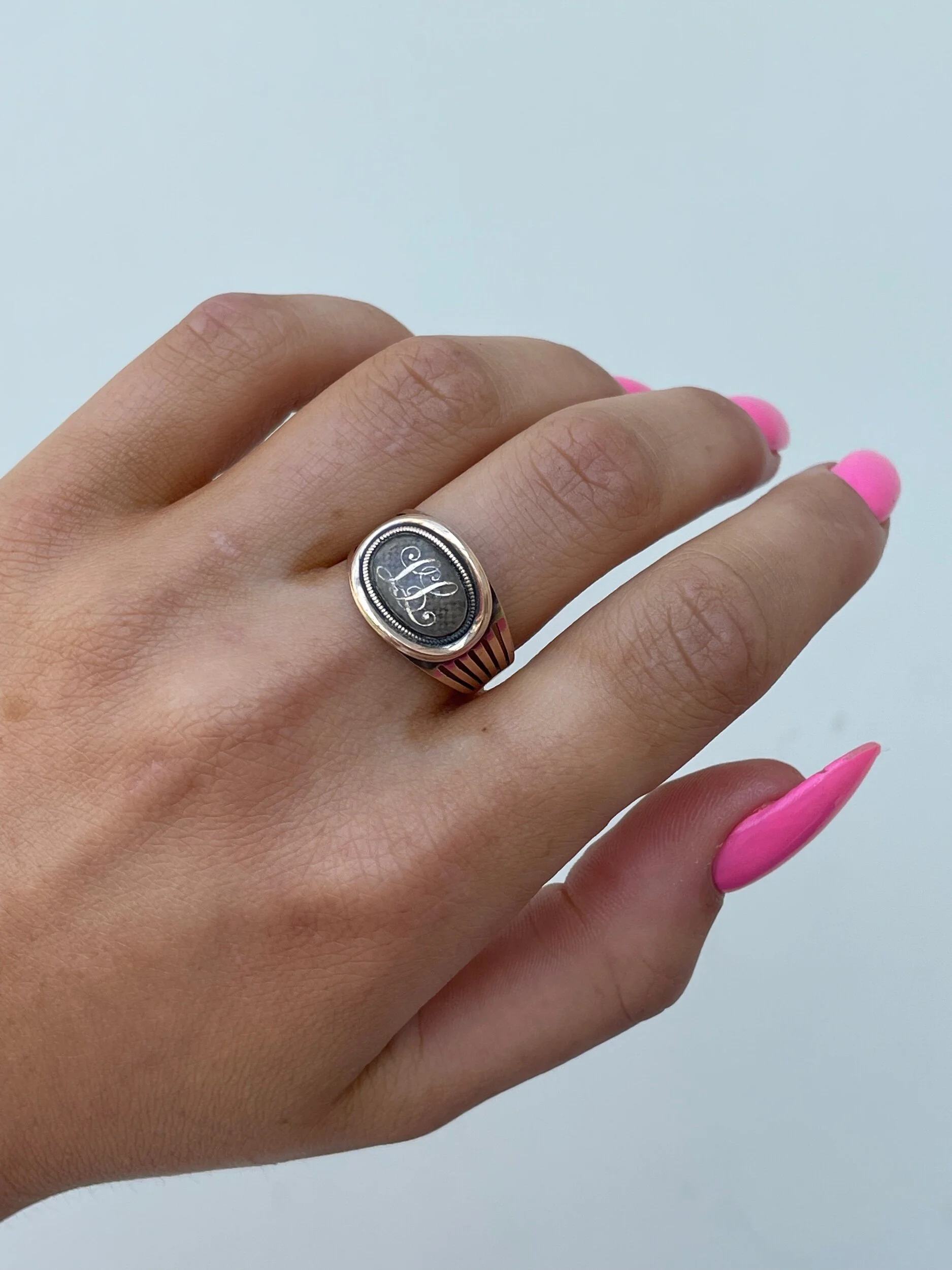 9380B0B1-7285-4960-BF74-7C9D0EAB1424