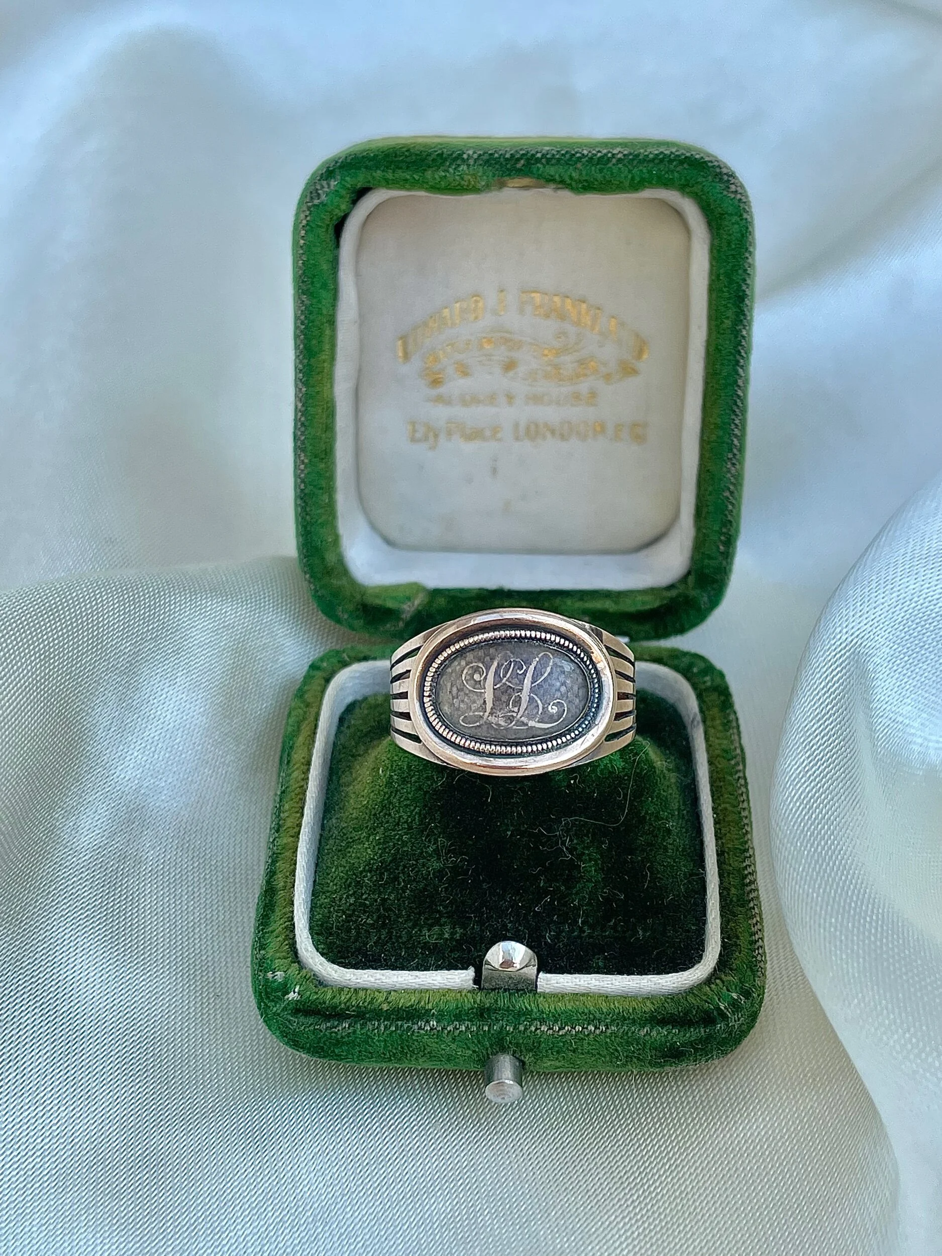 48B20AE9-618F-4924-92E0-FFE1498983D8