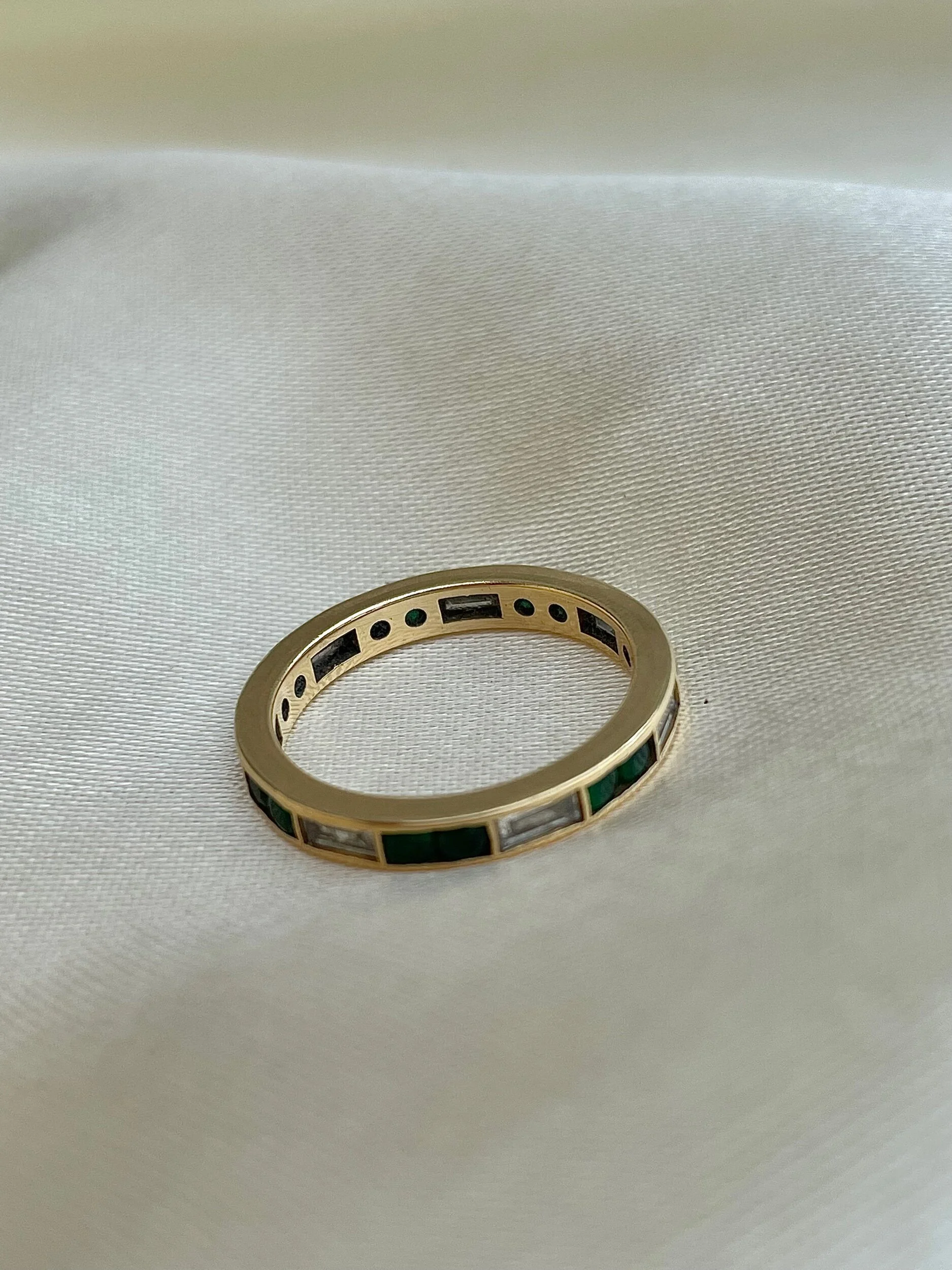 75CC77CB-683F-4559-BB27-E4DB889AE2F0