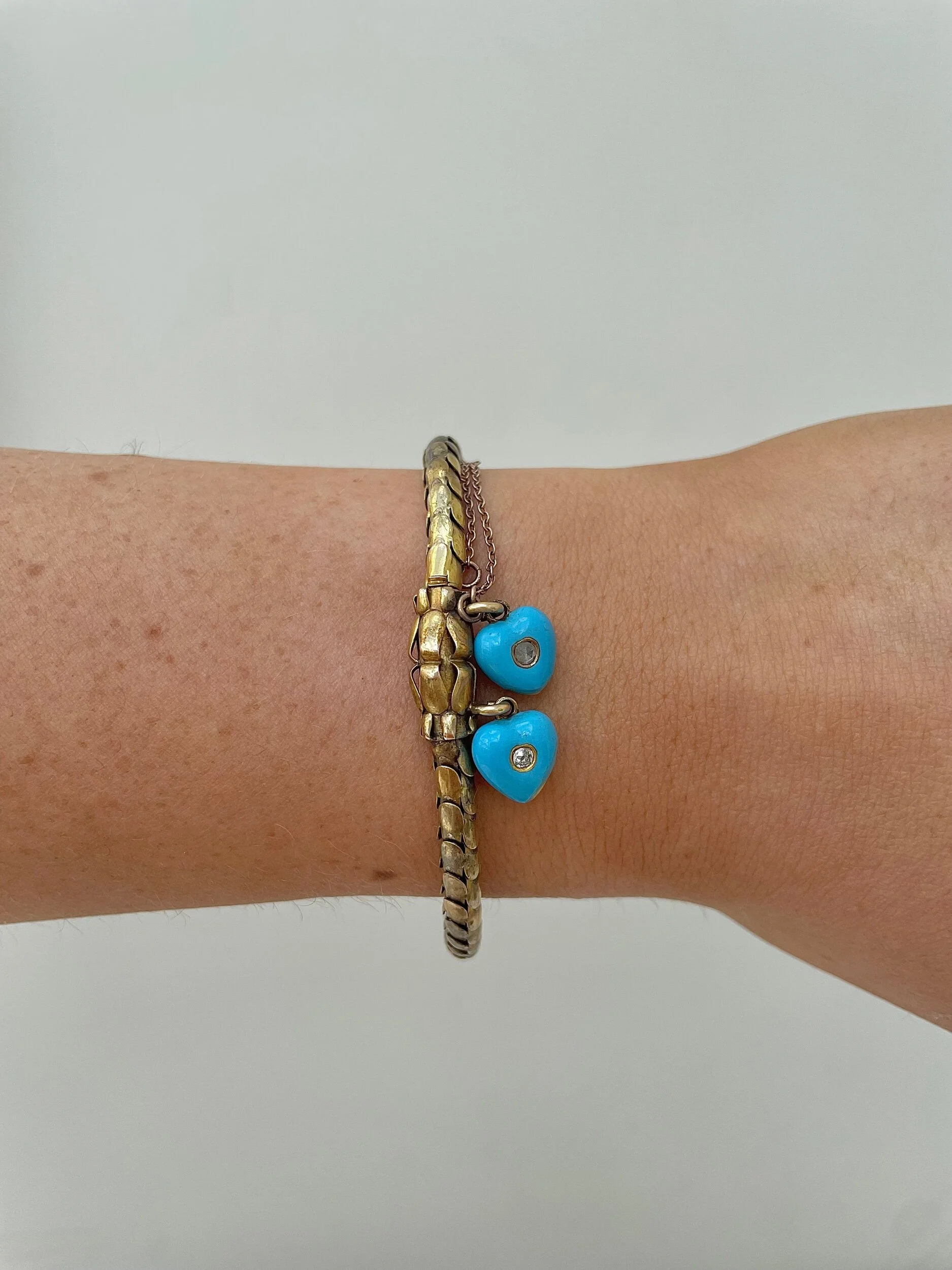 D08241A3-AD47-460B-A6A0-9EFA3D8088B7