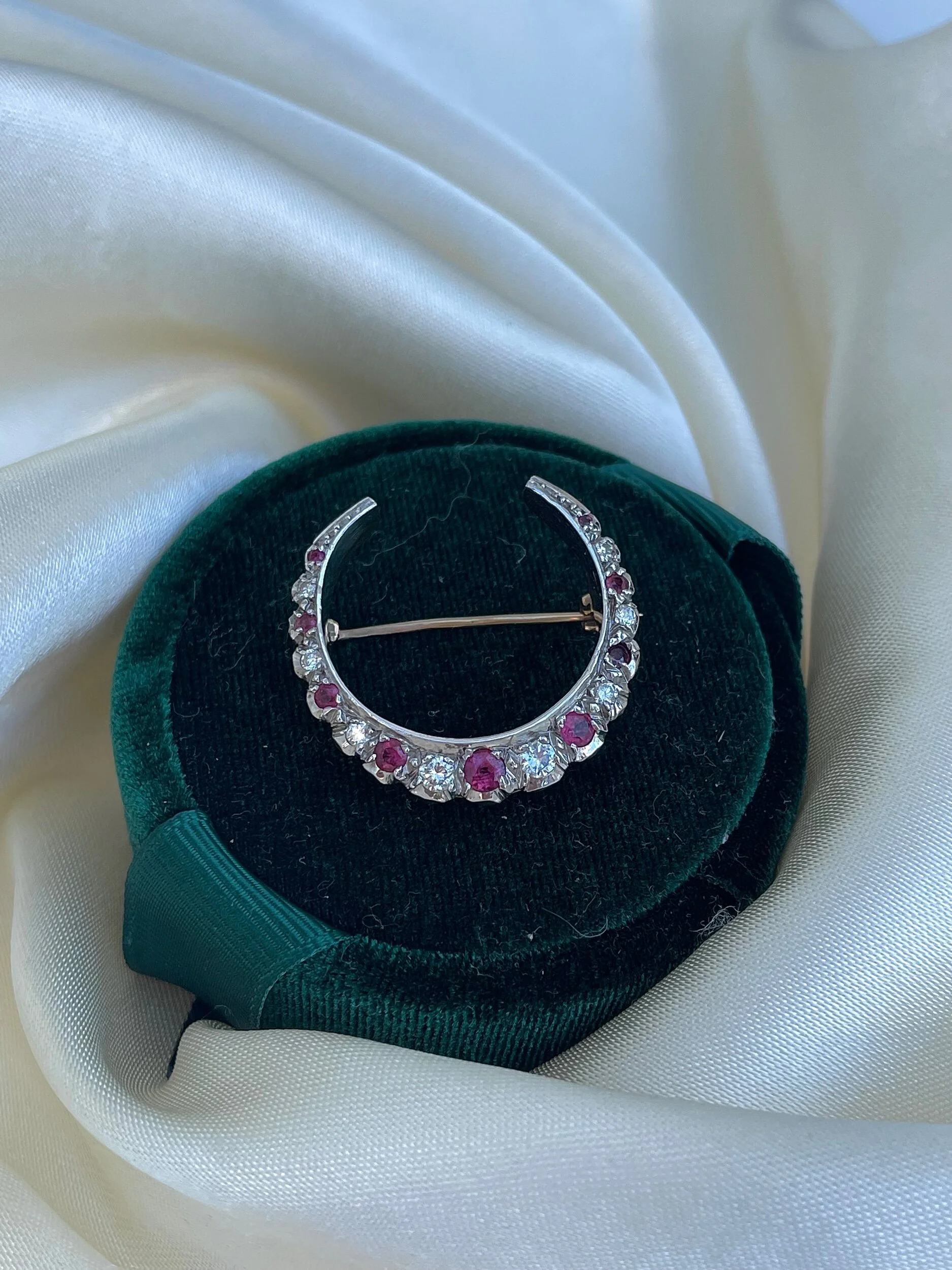 2D18AEBA-2C84-424C-ABA1-5B16081C3FC8