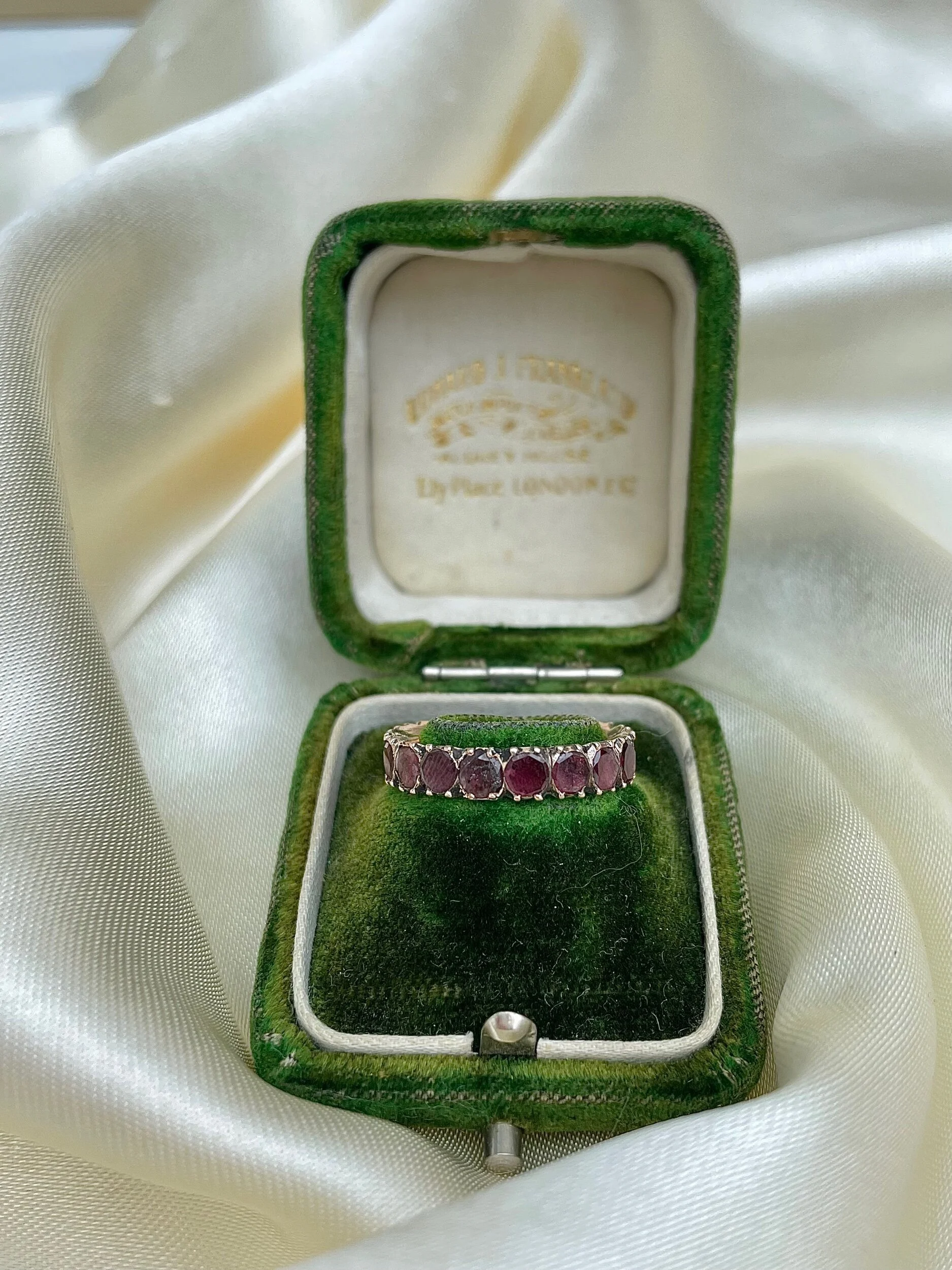 A90EB282-E5B0-4472-889C-EA01A7BF890E