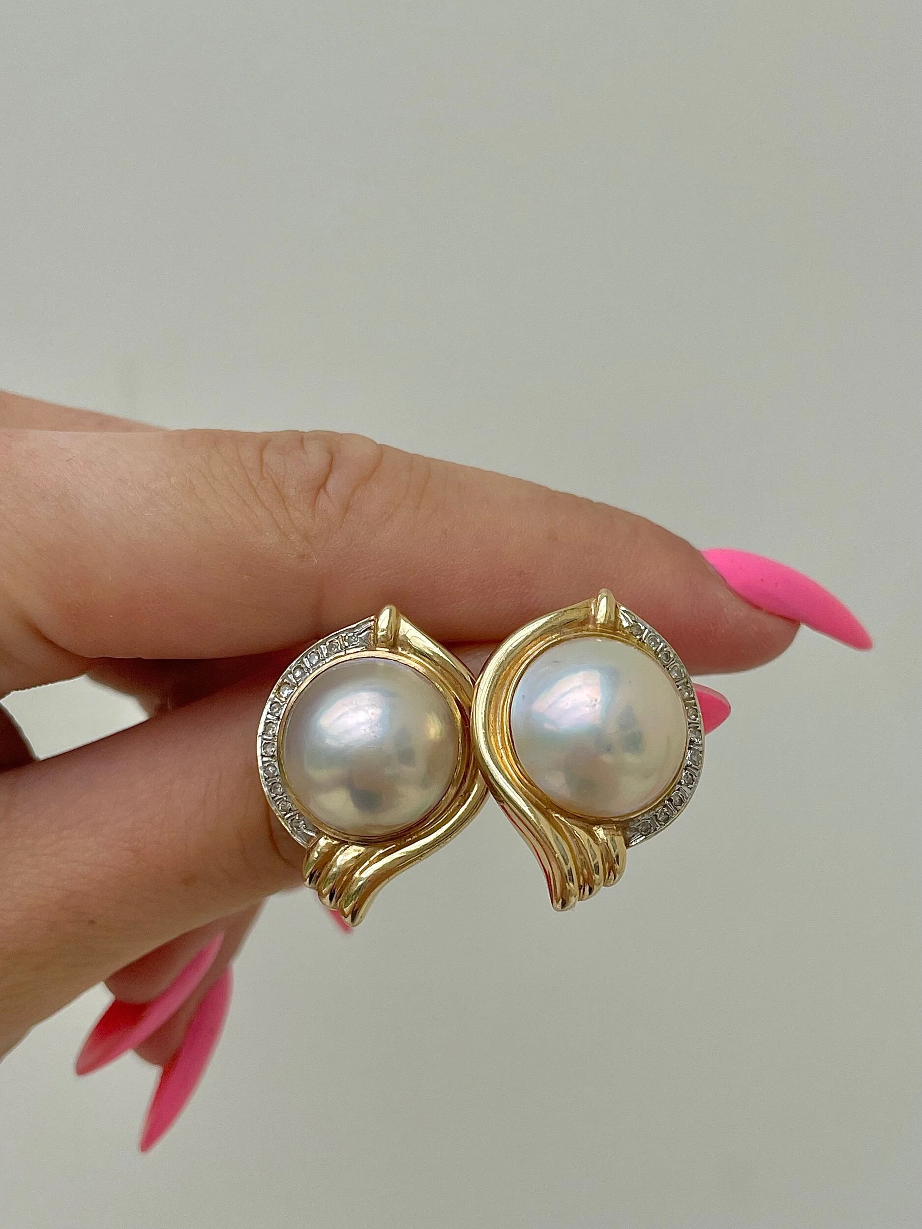 C47AAF04-E18D-42EF-BC6E-EA6BDC85533B