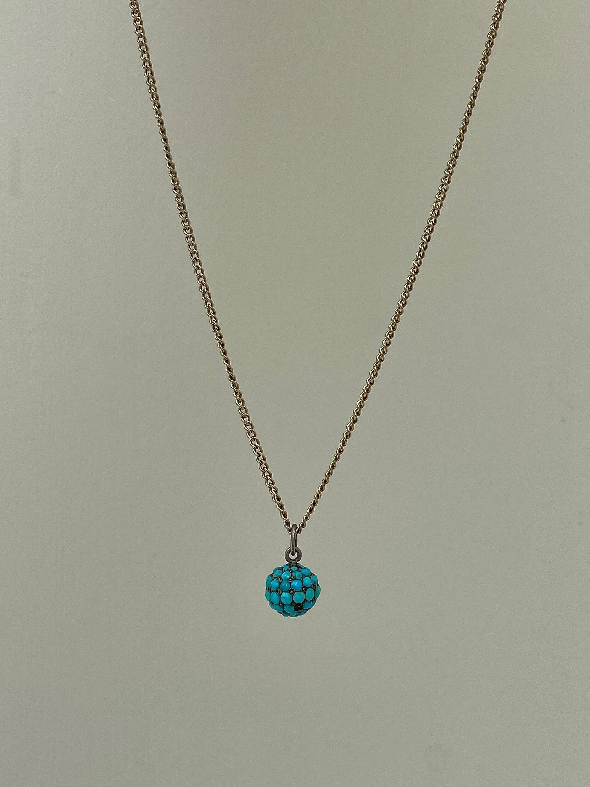 F7DB4D05-5988-4F69-A7C5-DB9389B003B1