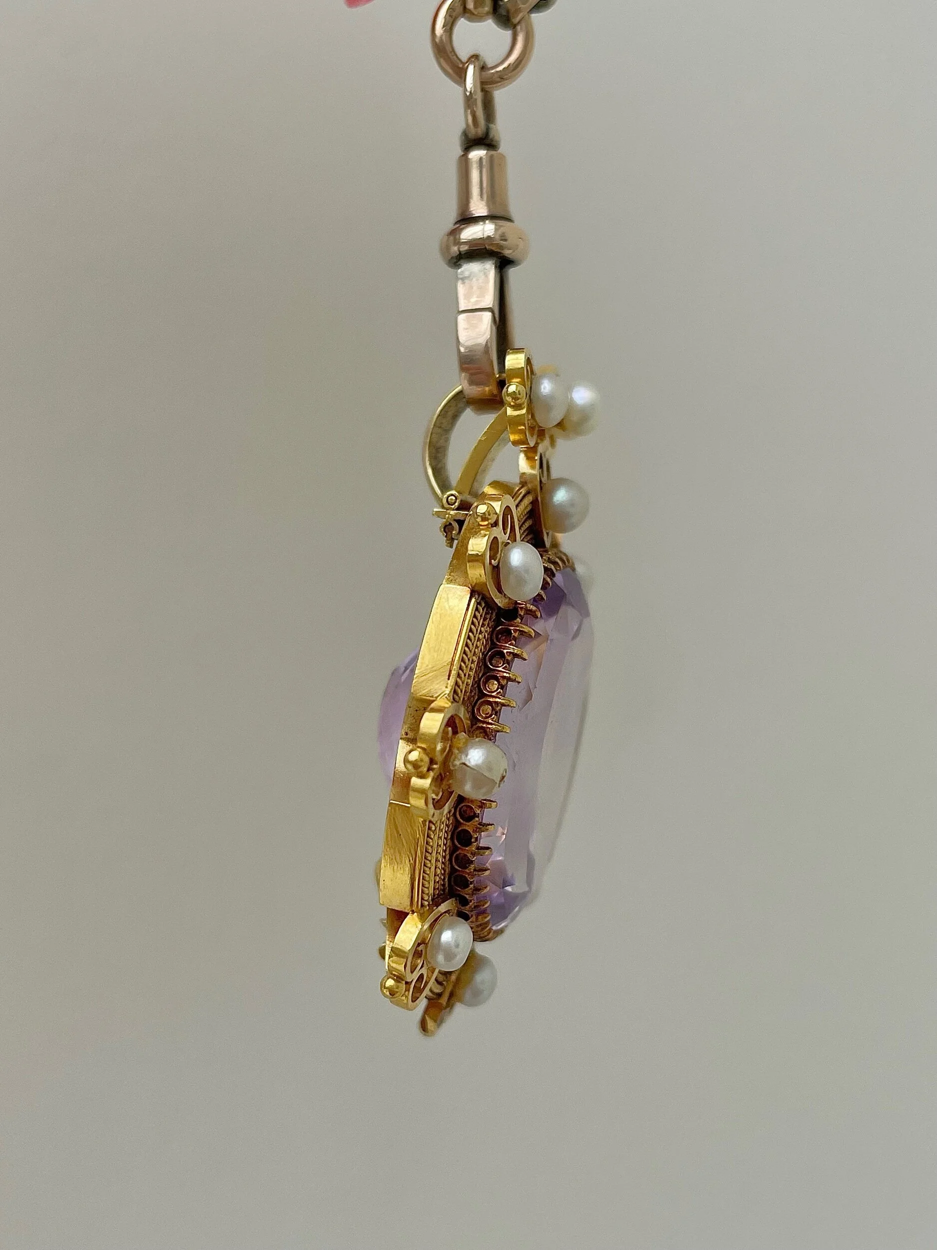 24A6AD71-F54E-4F62-A625-96BADB71D9C4