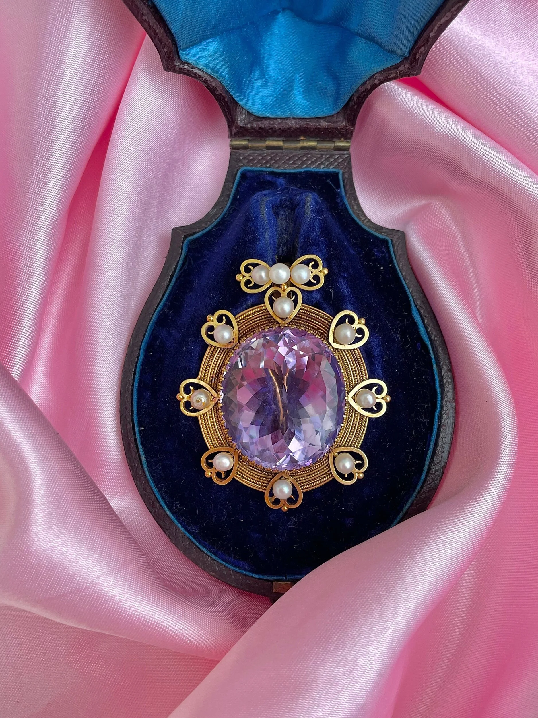 B7C51400-0498-48AC-B2C4-37733E2D476A