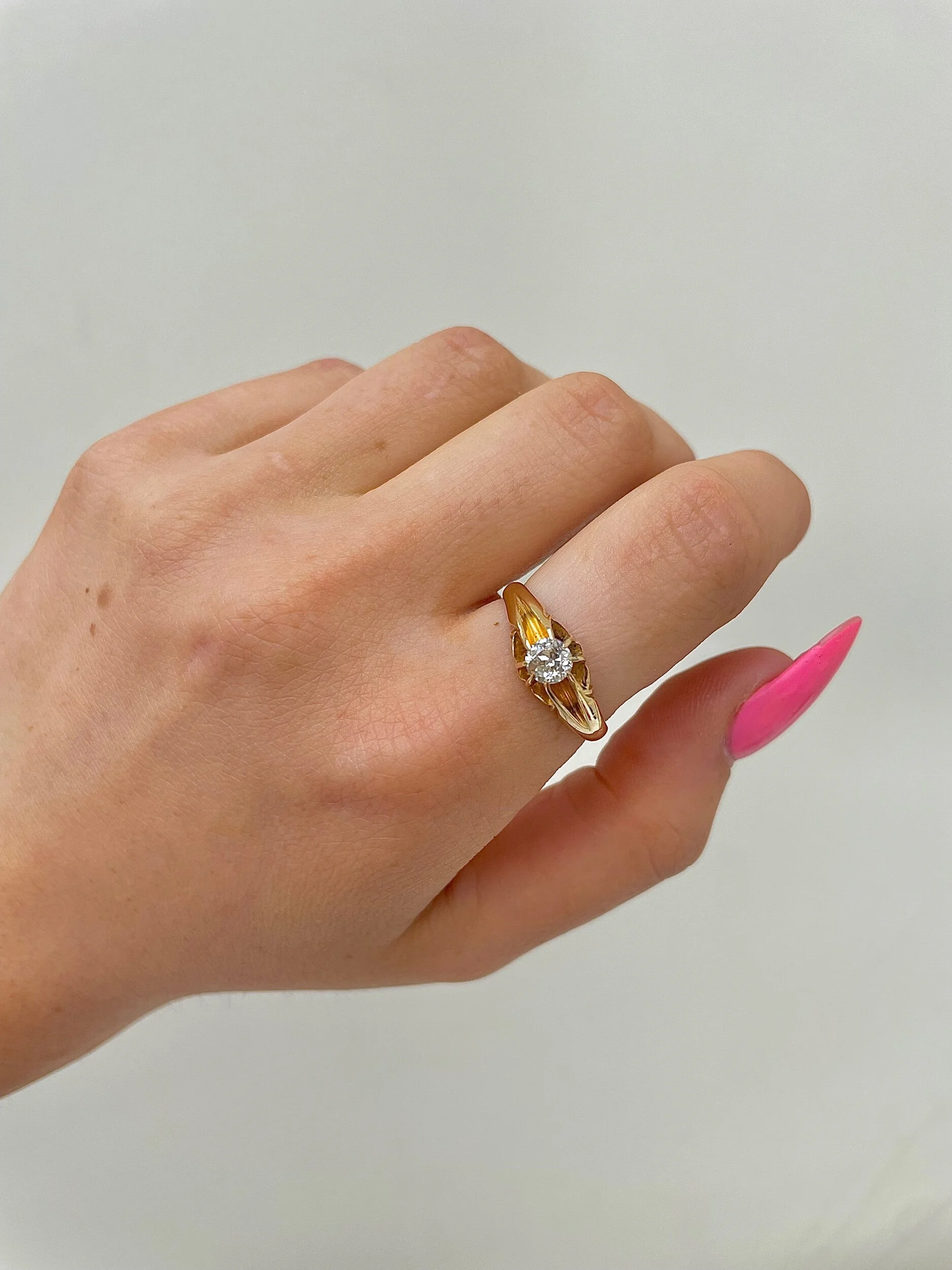 C13E16A5-6ABB-4676-A2FF-C6CF78A462FA