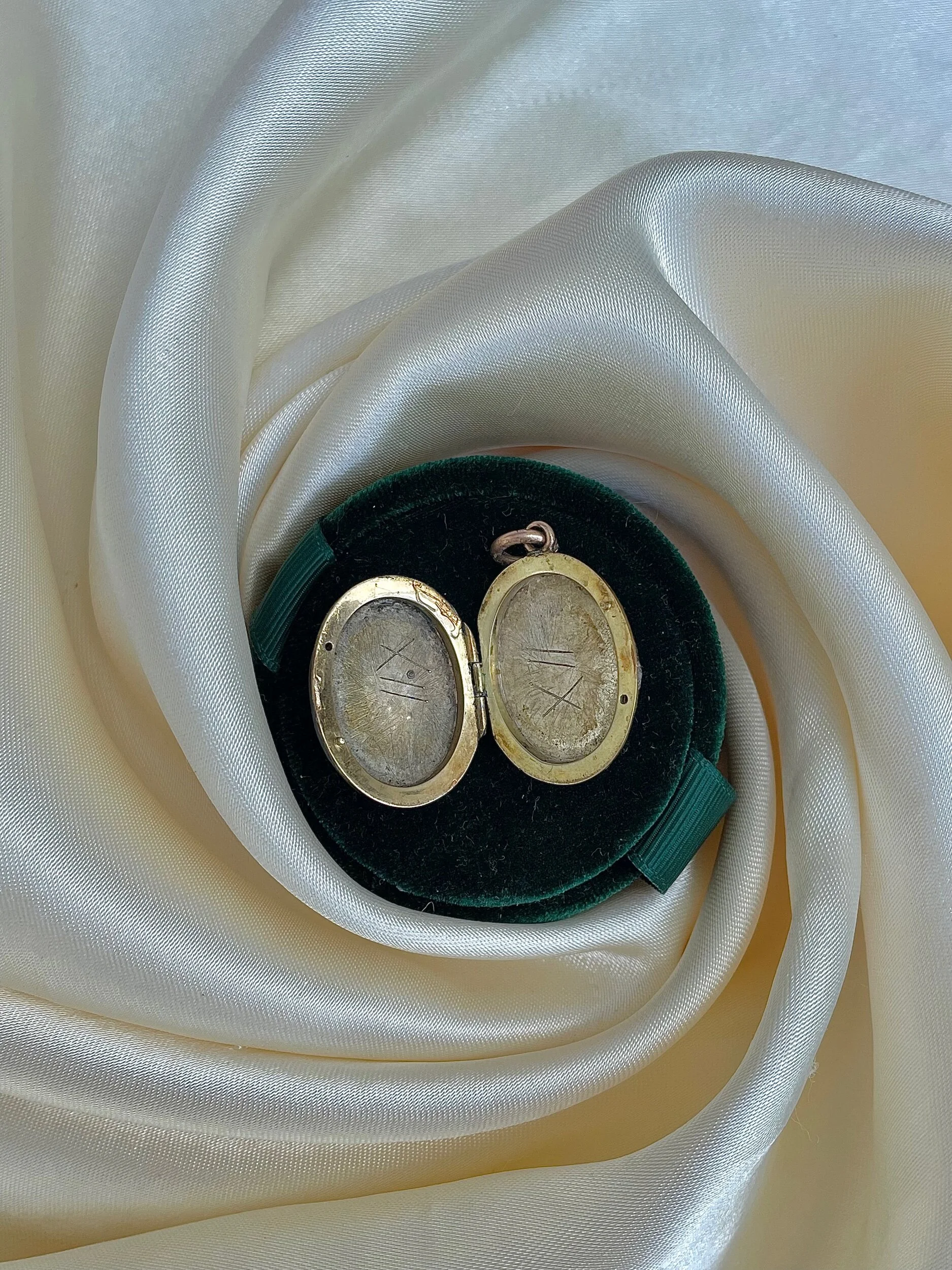 82836D28-4872-44D4-B6D2-4DC049C23ADE