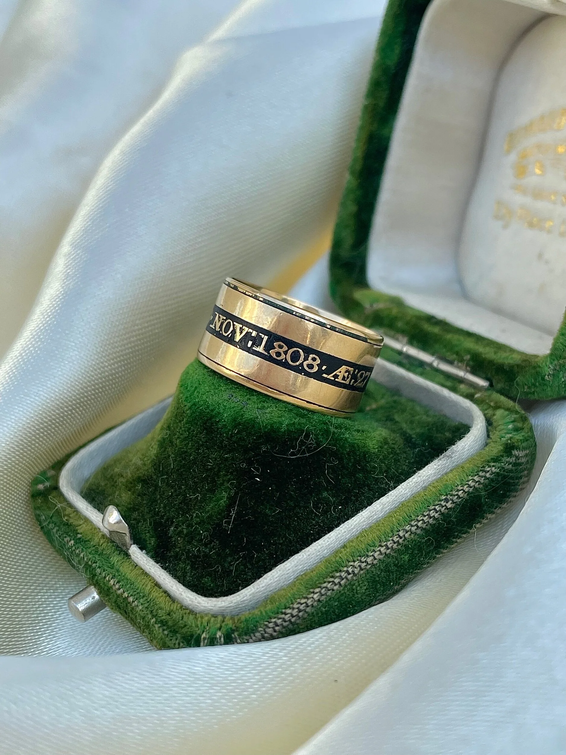 D0E1BDD7-5FE4-4CCF-9D05-CFDF778D6693