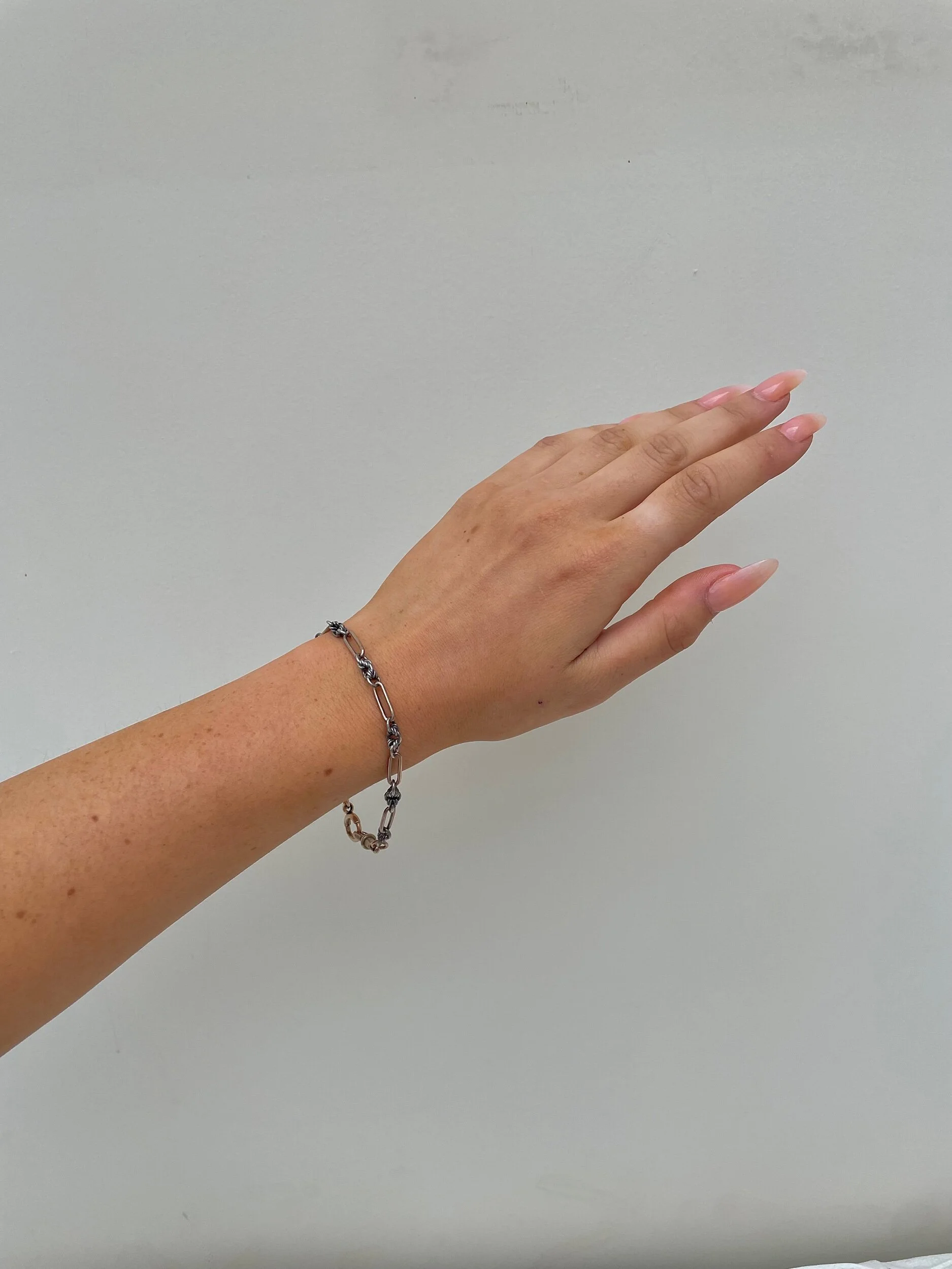 5A823F01-5269-4C99-98F0-B98C10630AA6