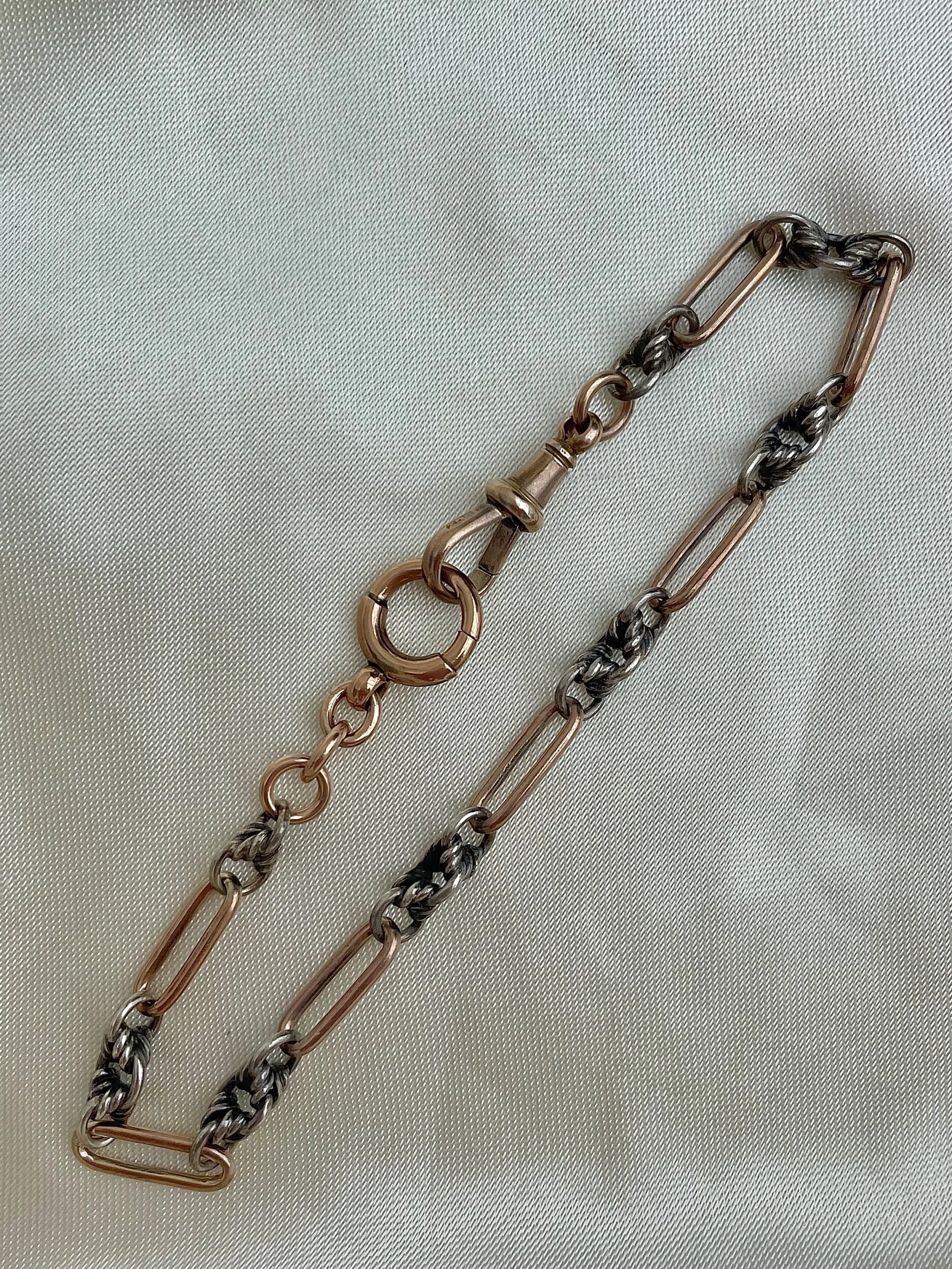 B2935F1D-CB55-410C-B90E-41C2F250DCBC