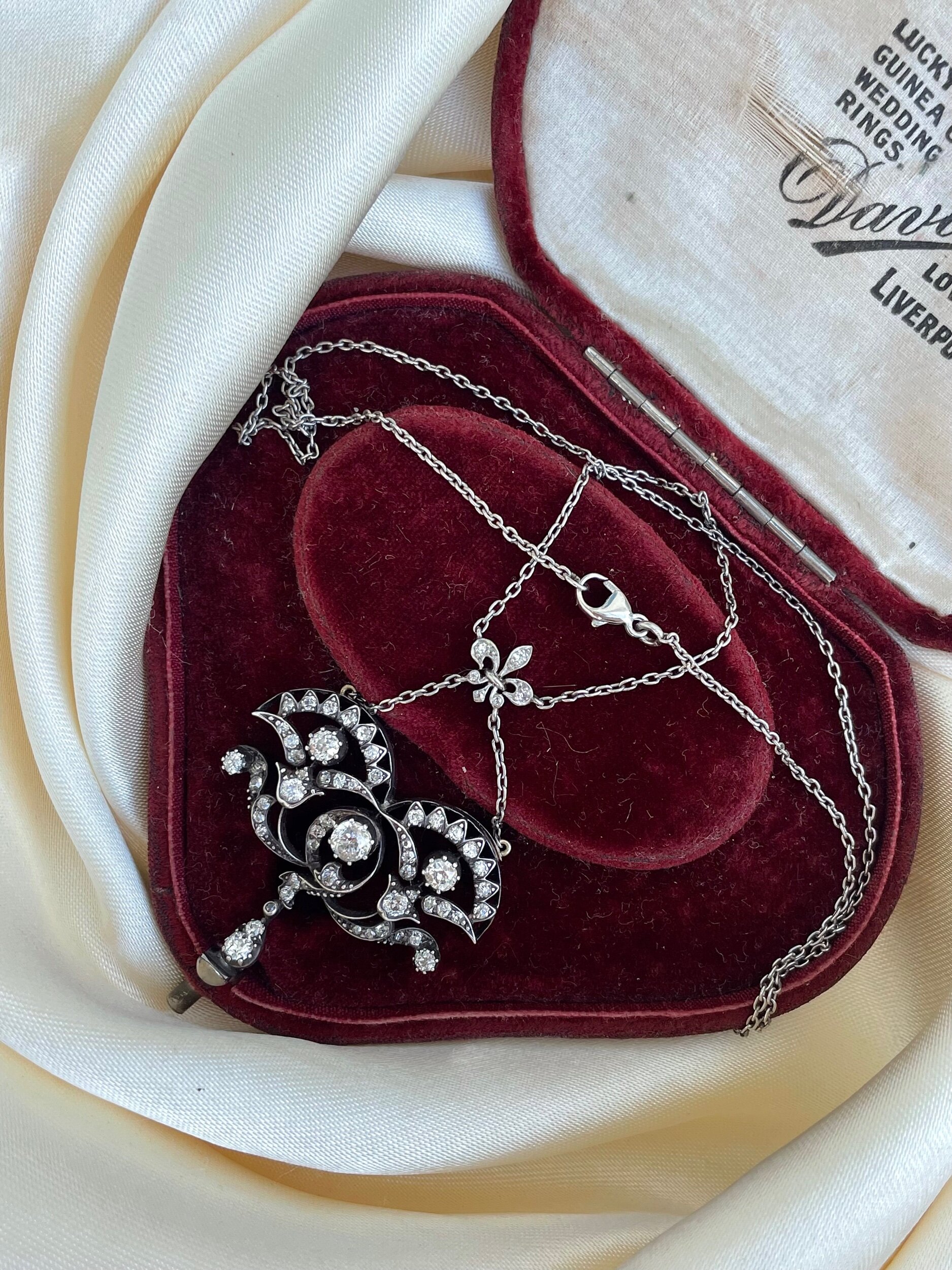 3D513A13-3F1F-4D4C-83A0-AFD55AE746A8