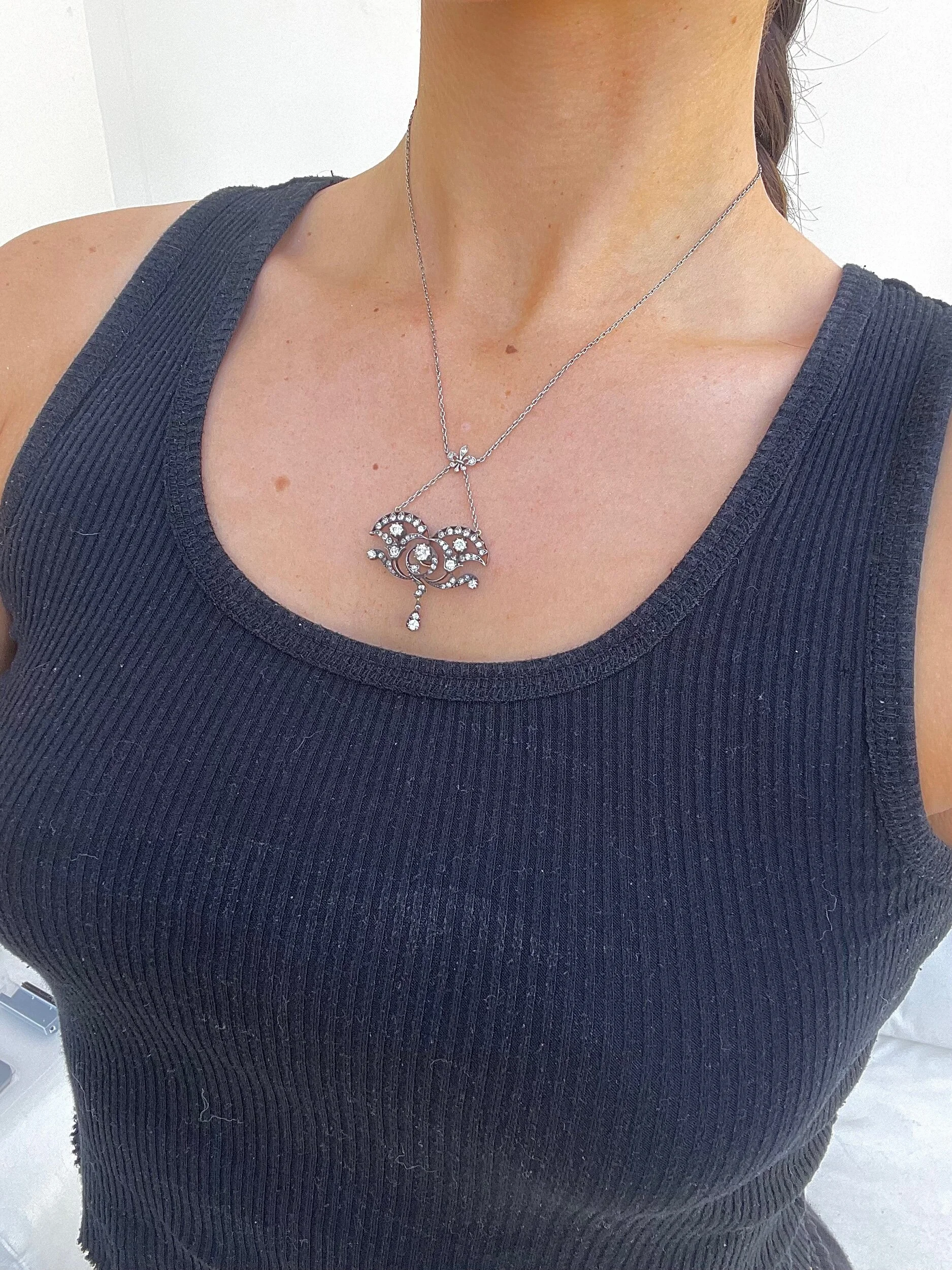 06E7CDE6-C8C2-4B67-A1E3-E9041AE11609