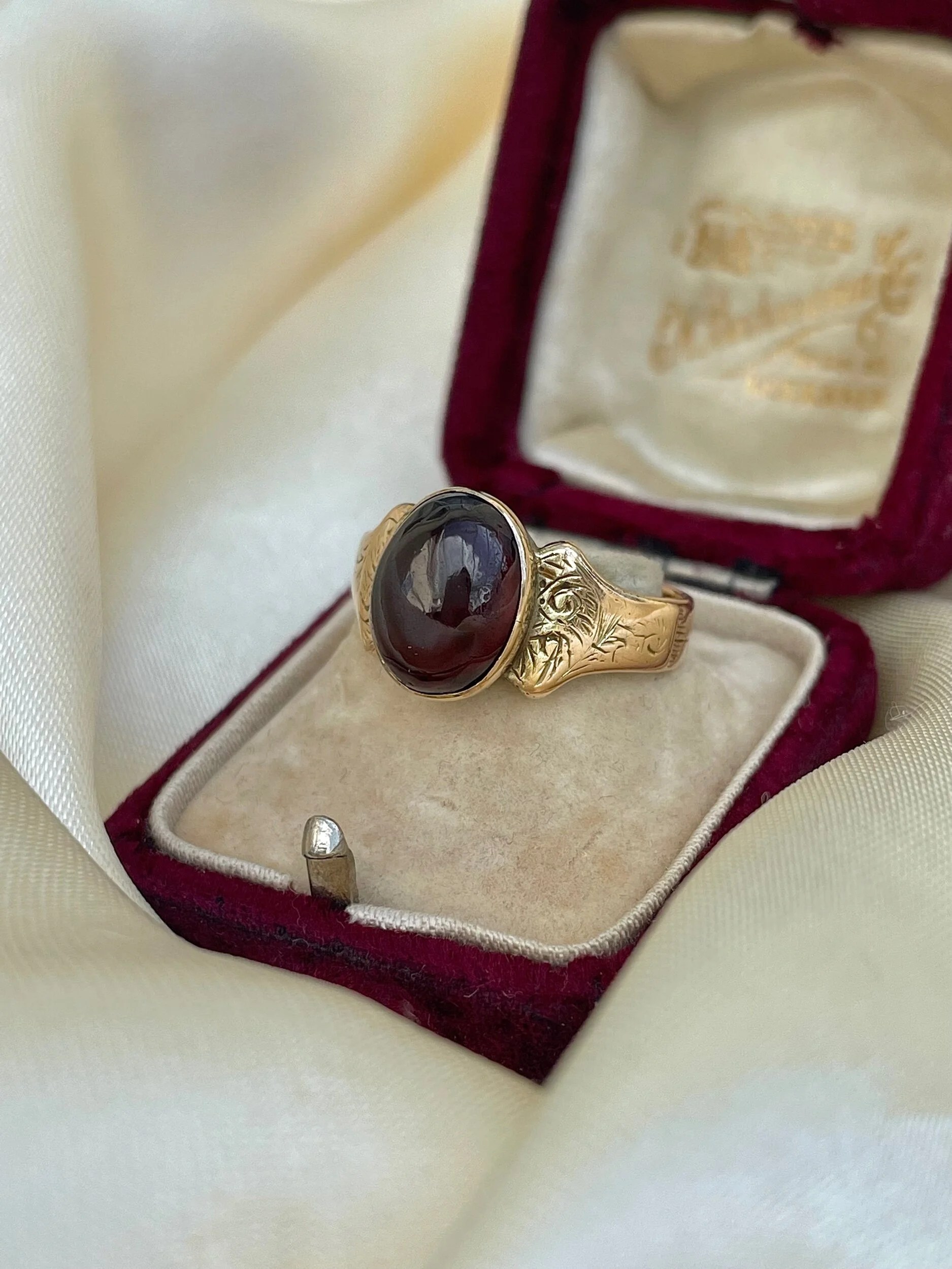 5BF583B2-46A7-4782-8C70-C555E00378D9