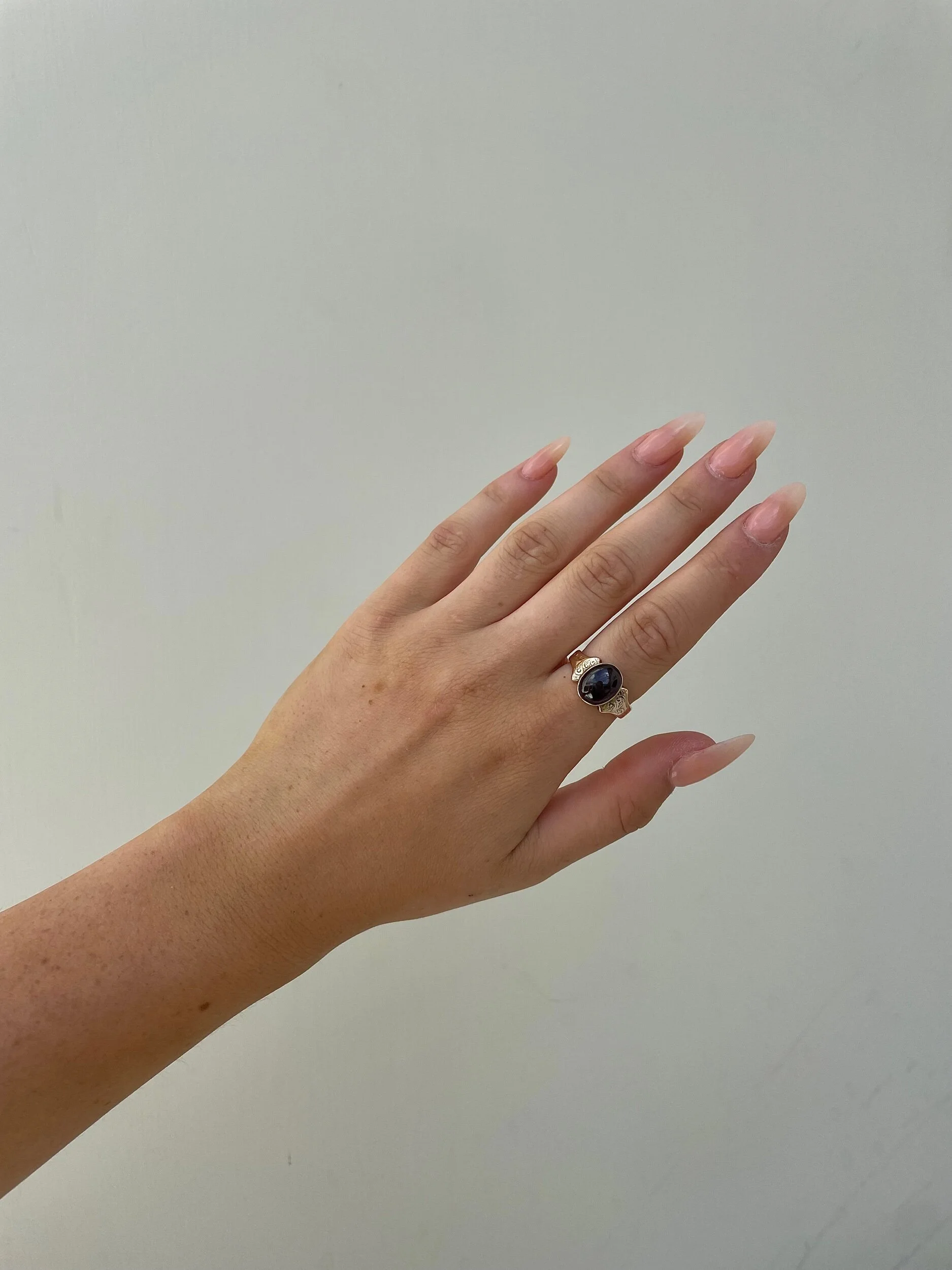 C06D7D33-5CC9-4345-9751-CCC71562FDED