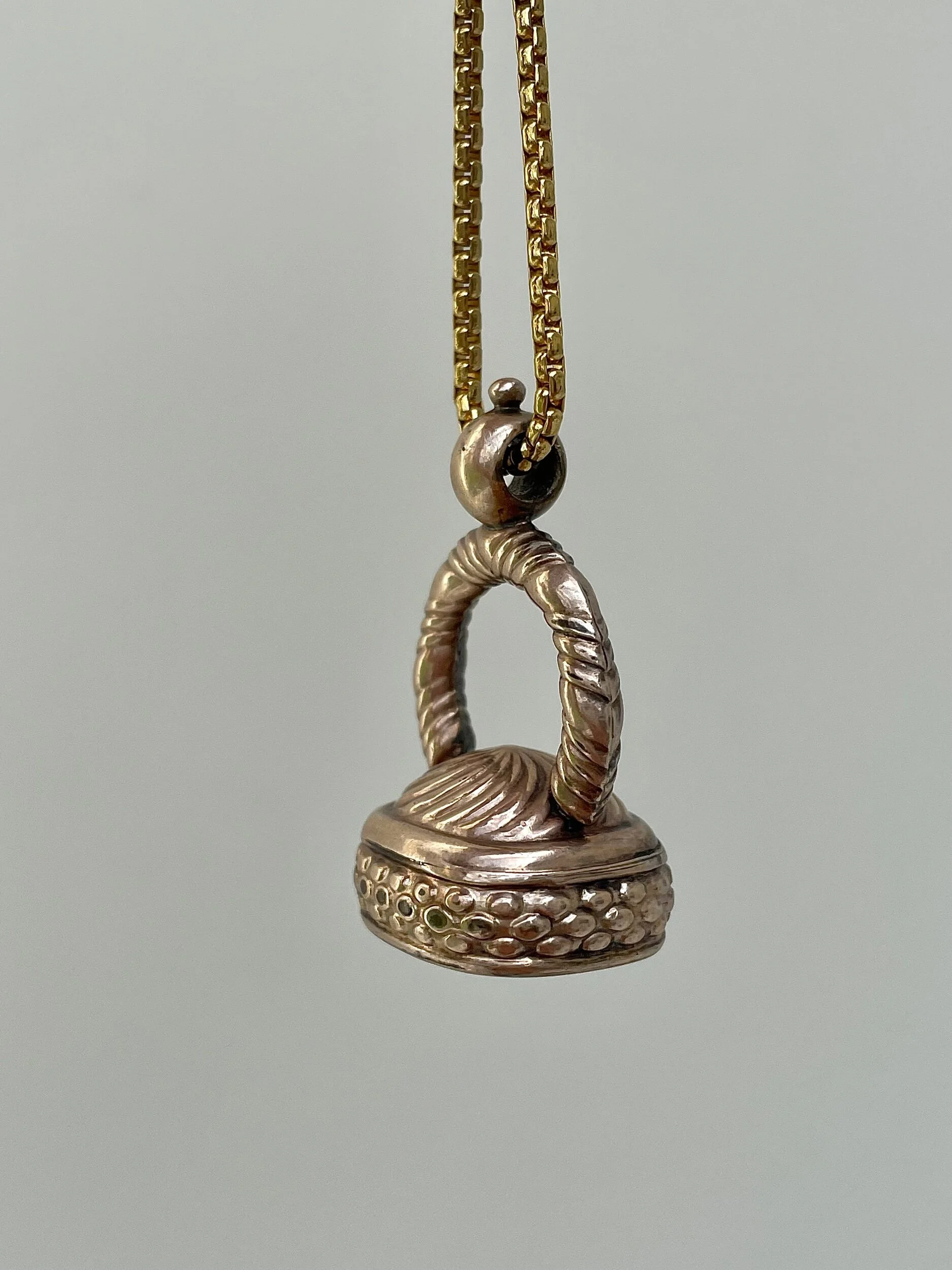 D733BAED-4329-4DF8-B380-1C43343D65B7