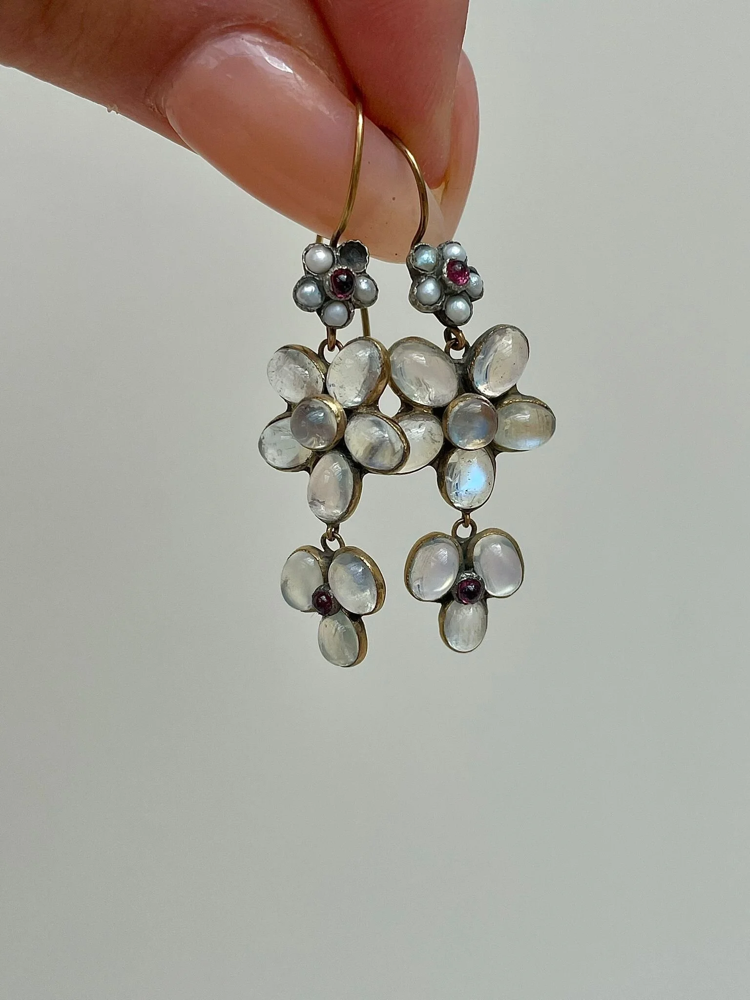 7CD34894-C811-4E19-B070-3E398A1076B3