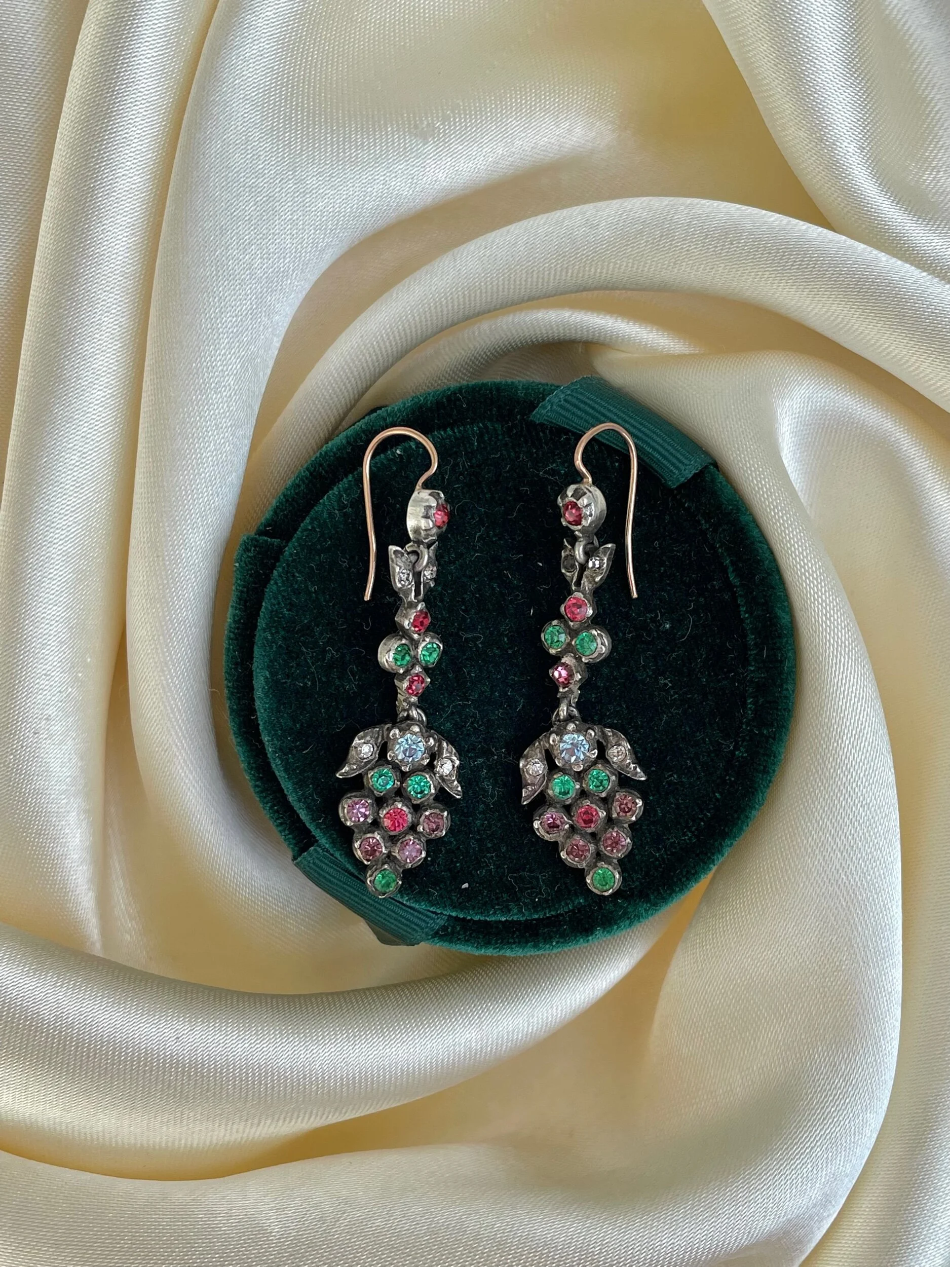 2F18DA96-AE98-41AA-8097-D53E75B7F4B7