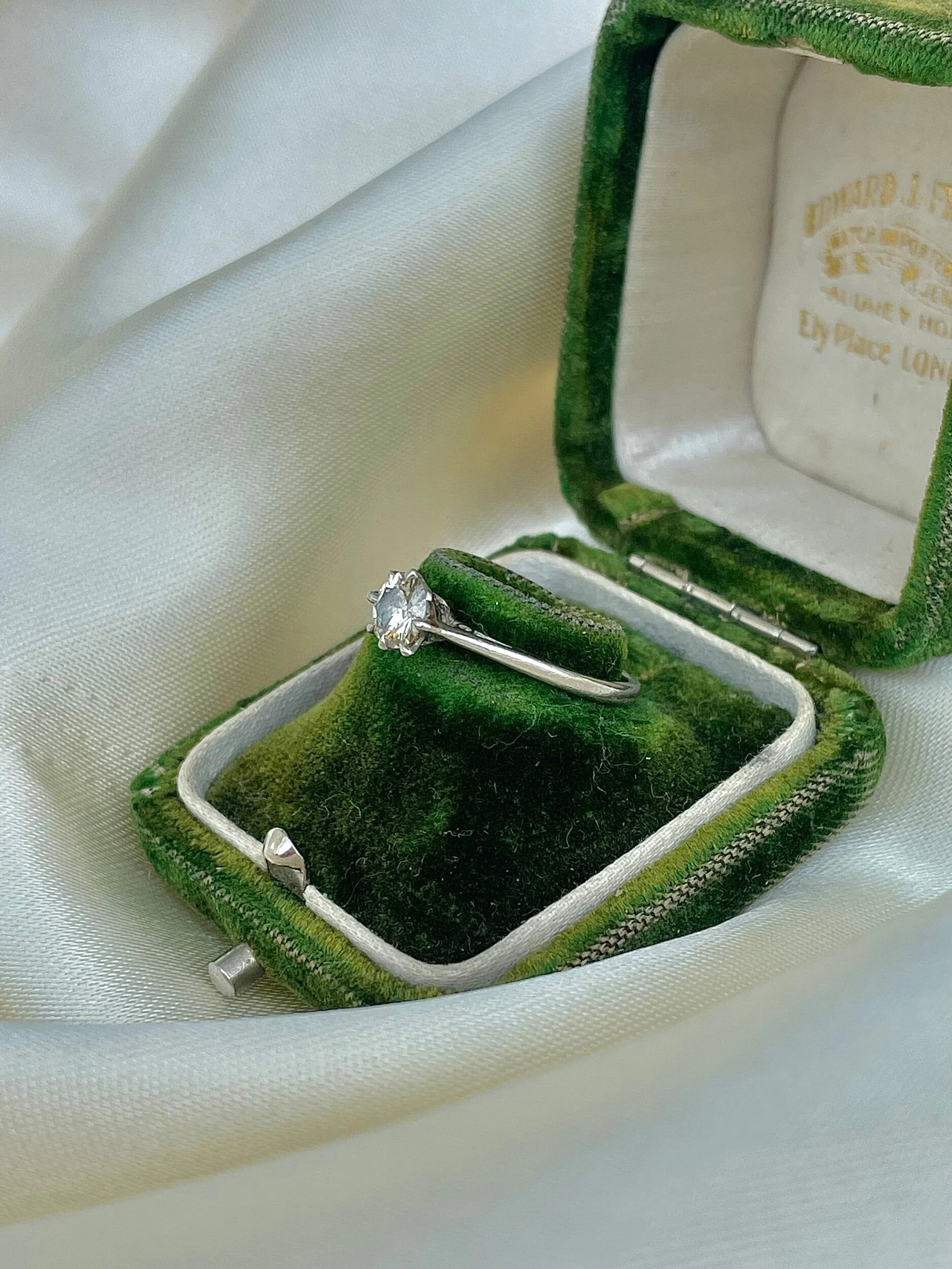 D484BDDD-2BEB-4779-B5FE-18AACCE89808