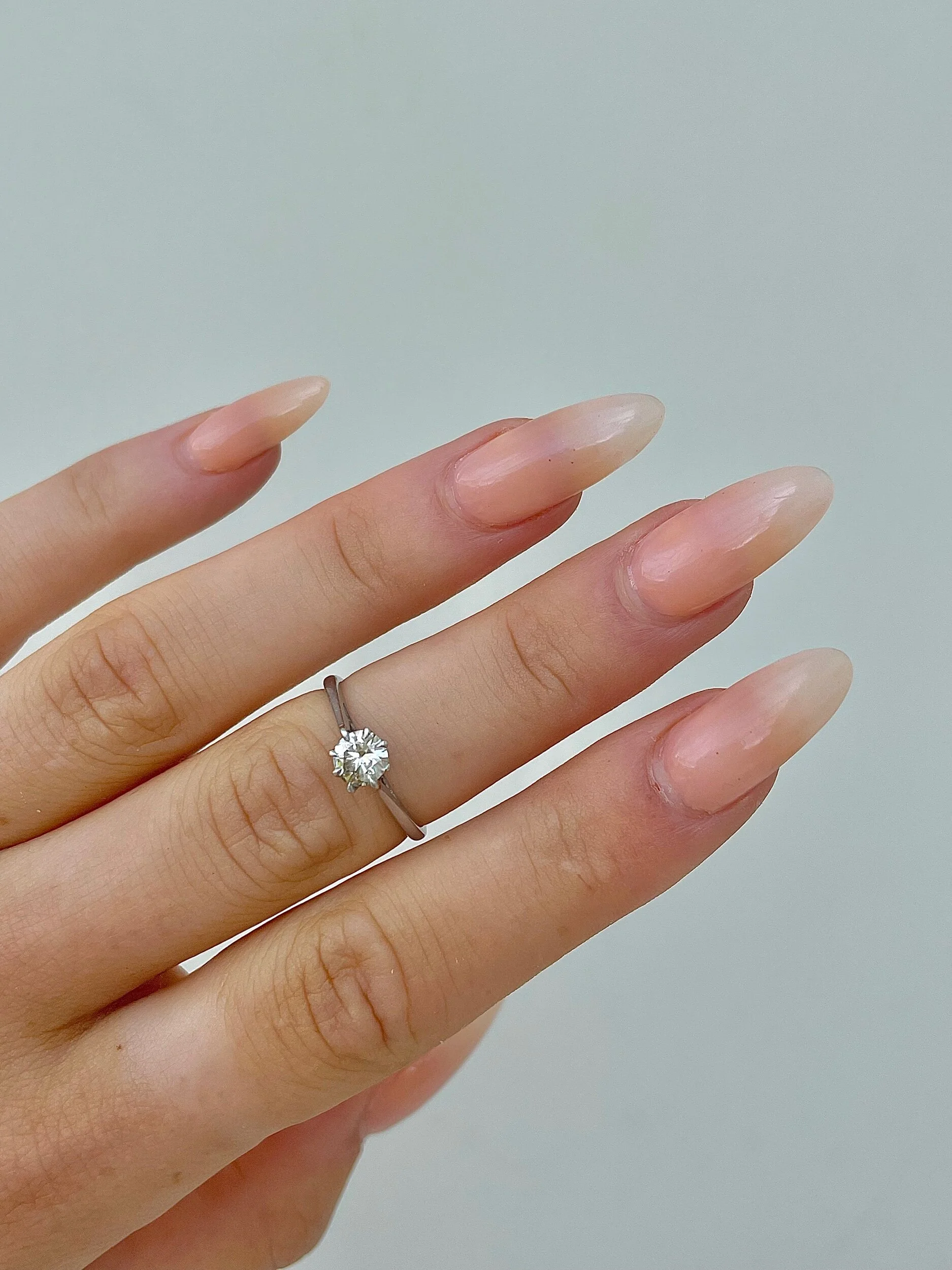 63EB0BF6-7C99-4F8A-9D87-077ABCF2EB25