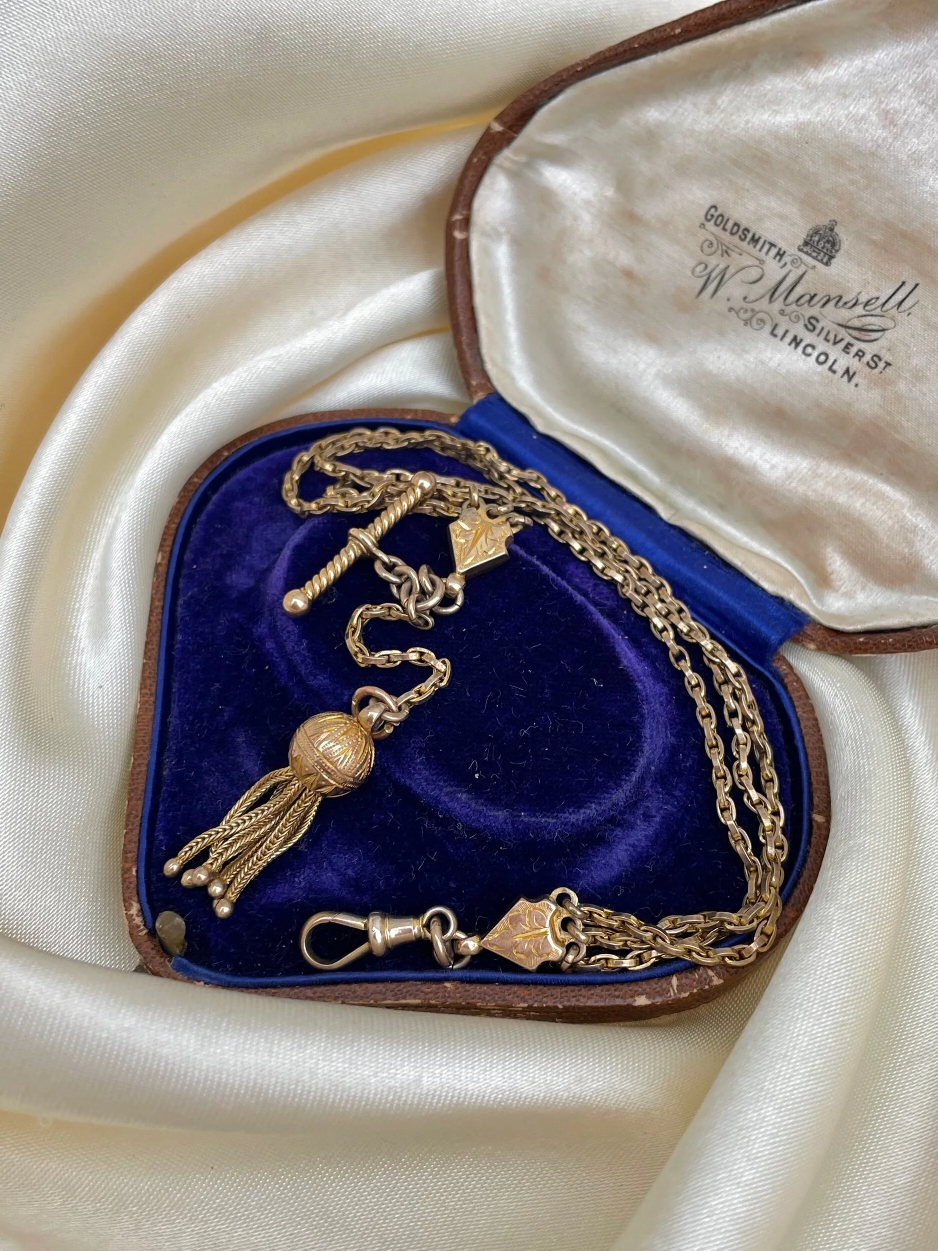 55D8B82A-F43A-4141-958E-83460AF38112