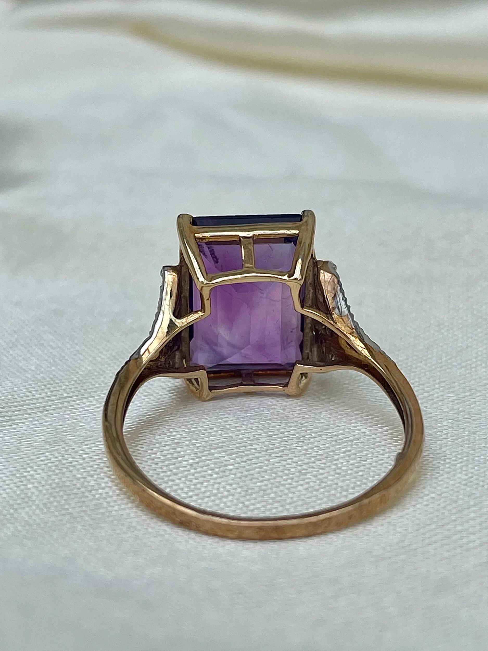 DBBD699A-89D4-4D93-87D9-6B9957910A1C