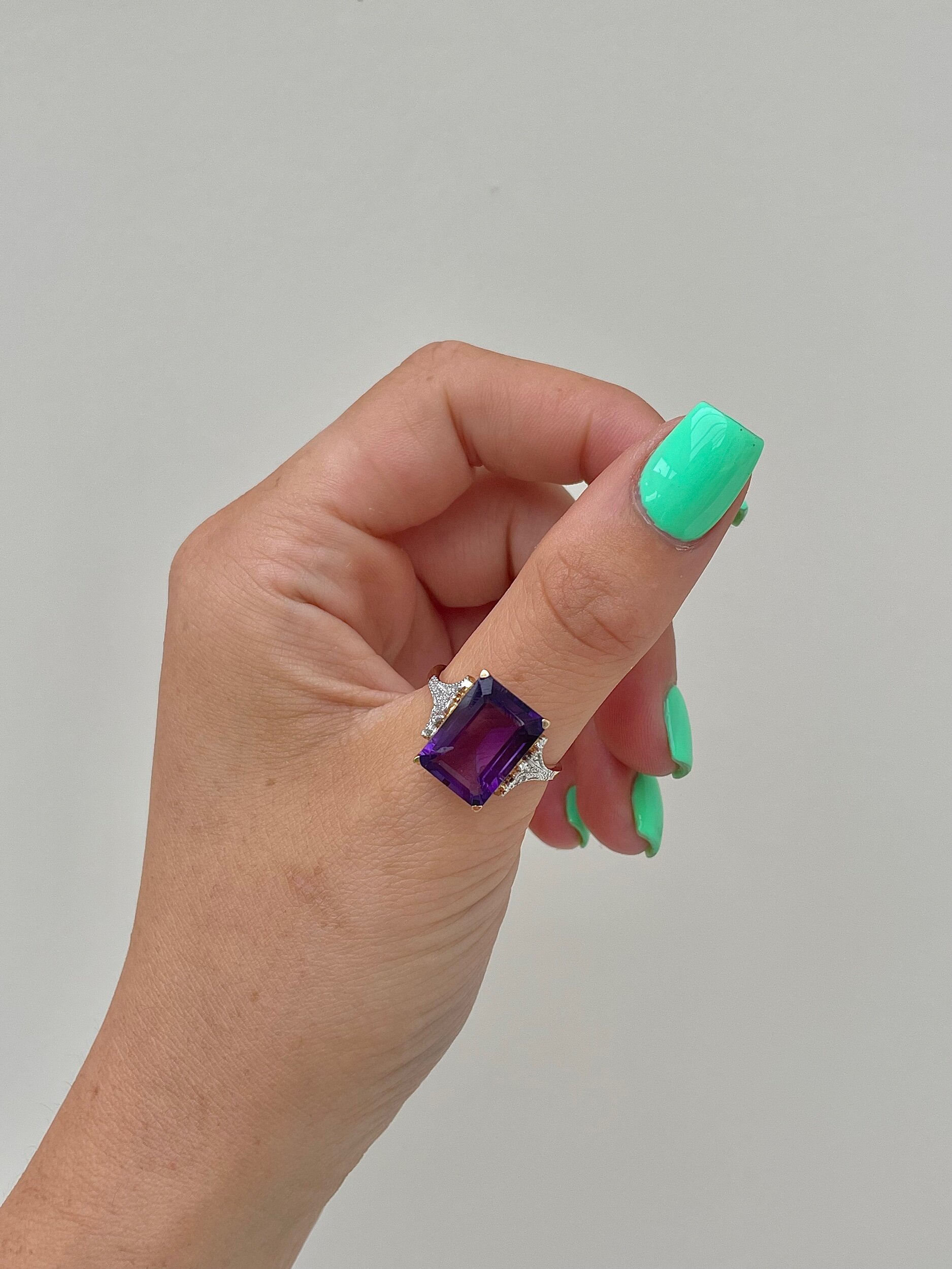 0E5422FD-6E7F-47E6-A122-F610760BA1B1