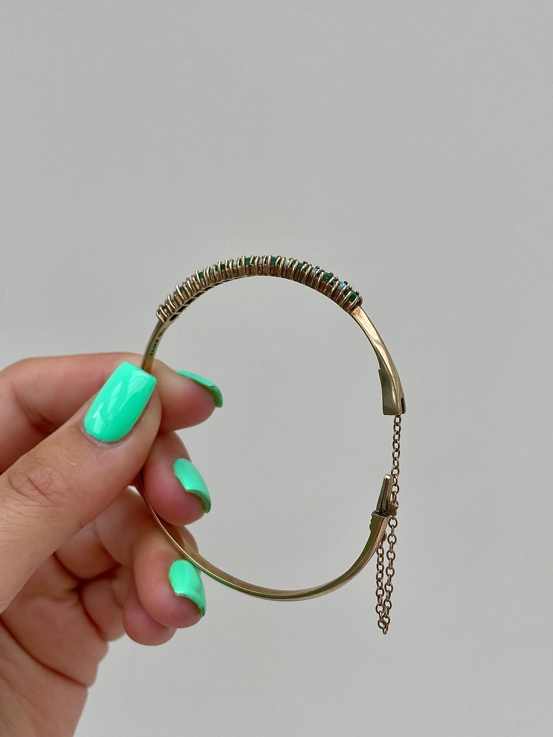 0119DA50-9E8F-4BAB-A3F0-5E90E20D61DF