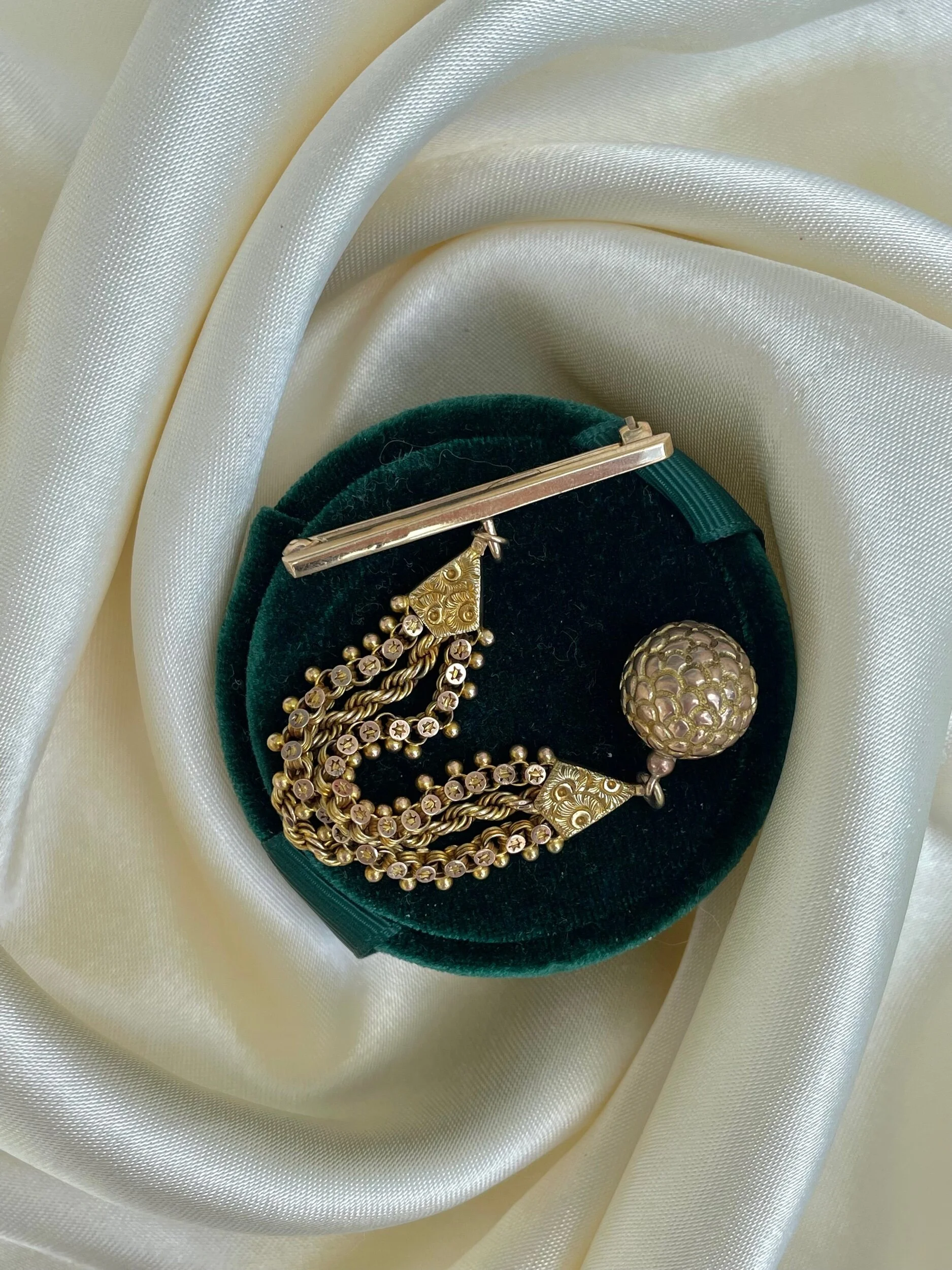 5A2901B8-74A4-41EC-B616-15C90EAAC6CA