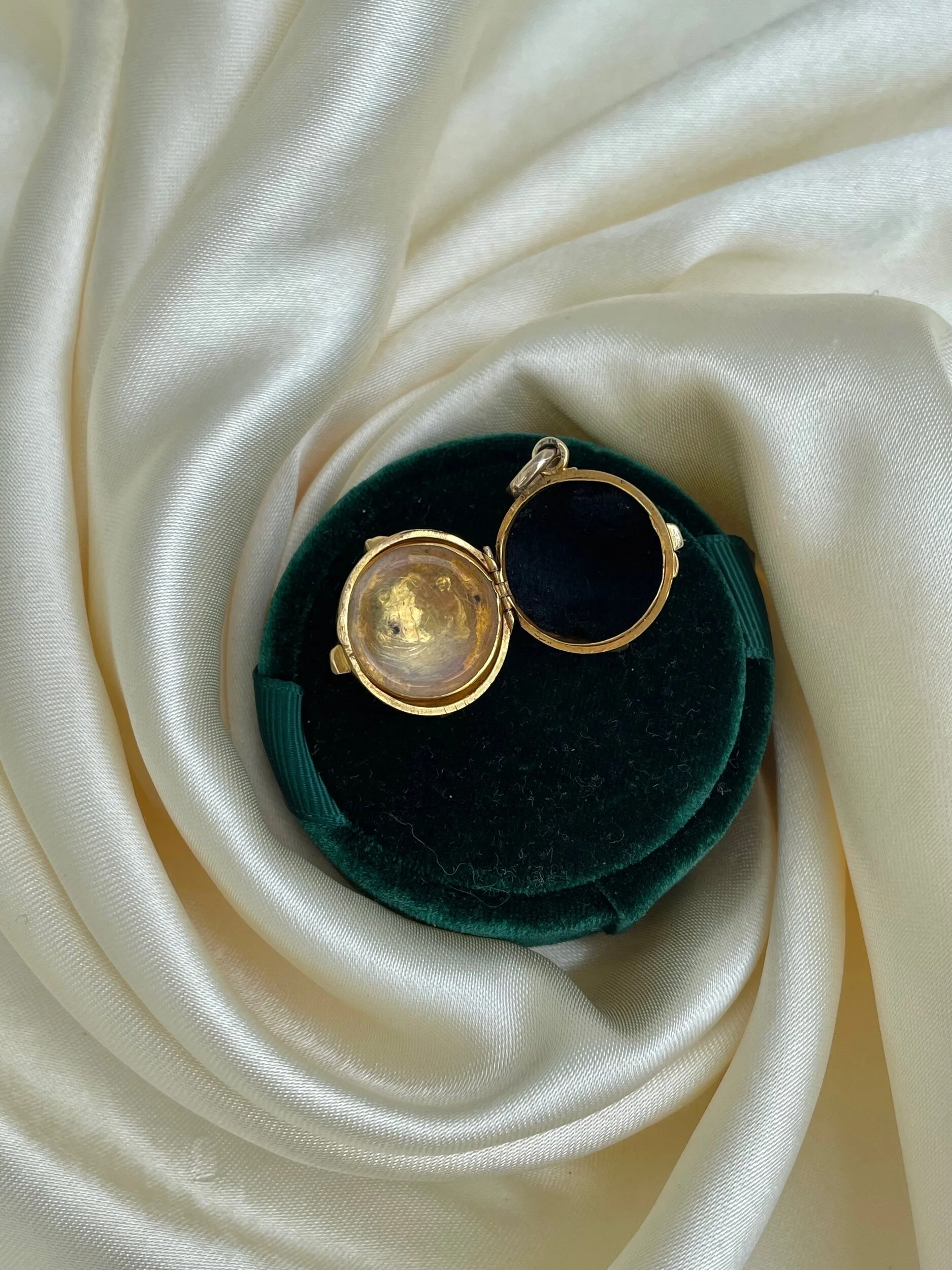 560E6CCF-D952-46A6-84EF-0534B50569DE