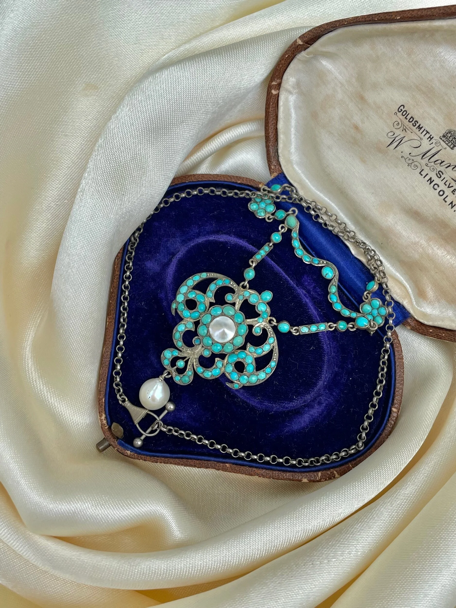 7A8229CF-7F78-4AA3-9541-DAC76E23FDBE