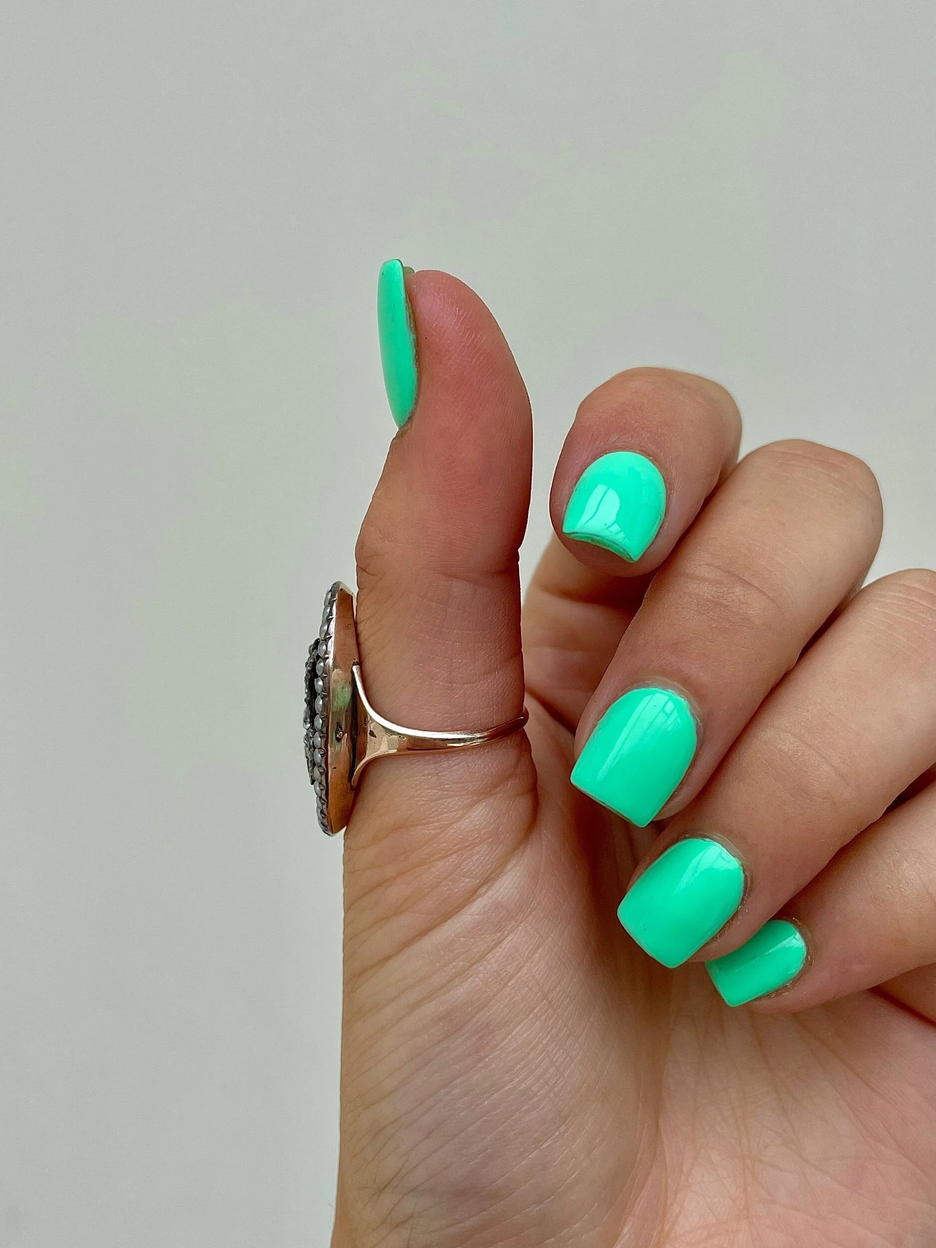 D31C8F79-43BD-4AB0-B2F9-D1010947BFF0