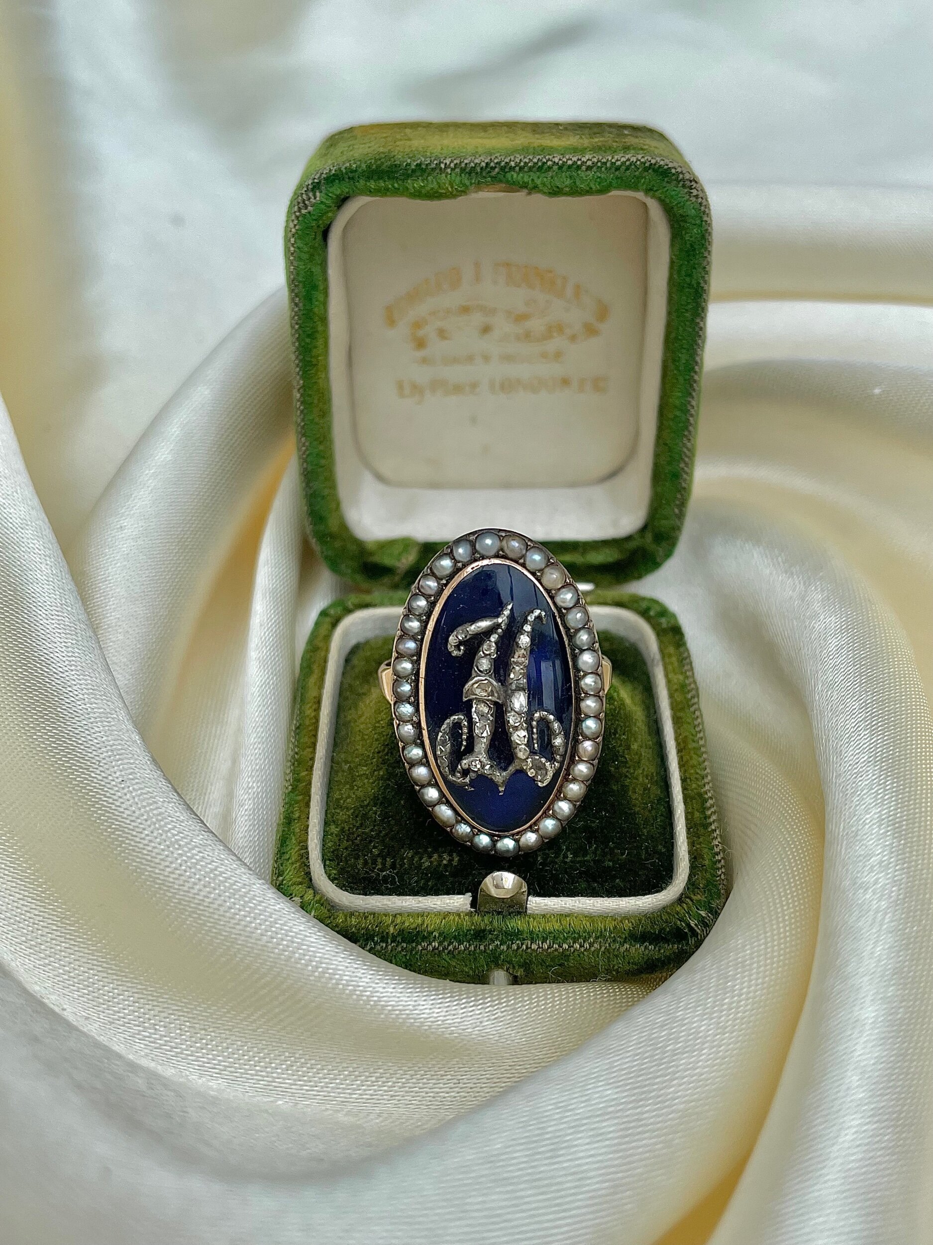 3AABA6DE-B451-42A9-80F0-FD21A511573C