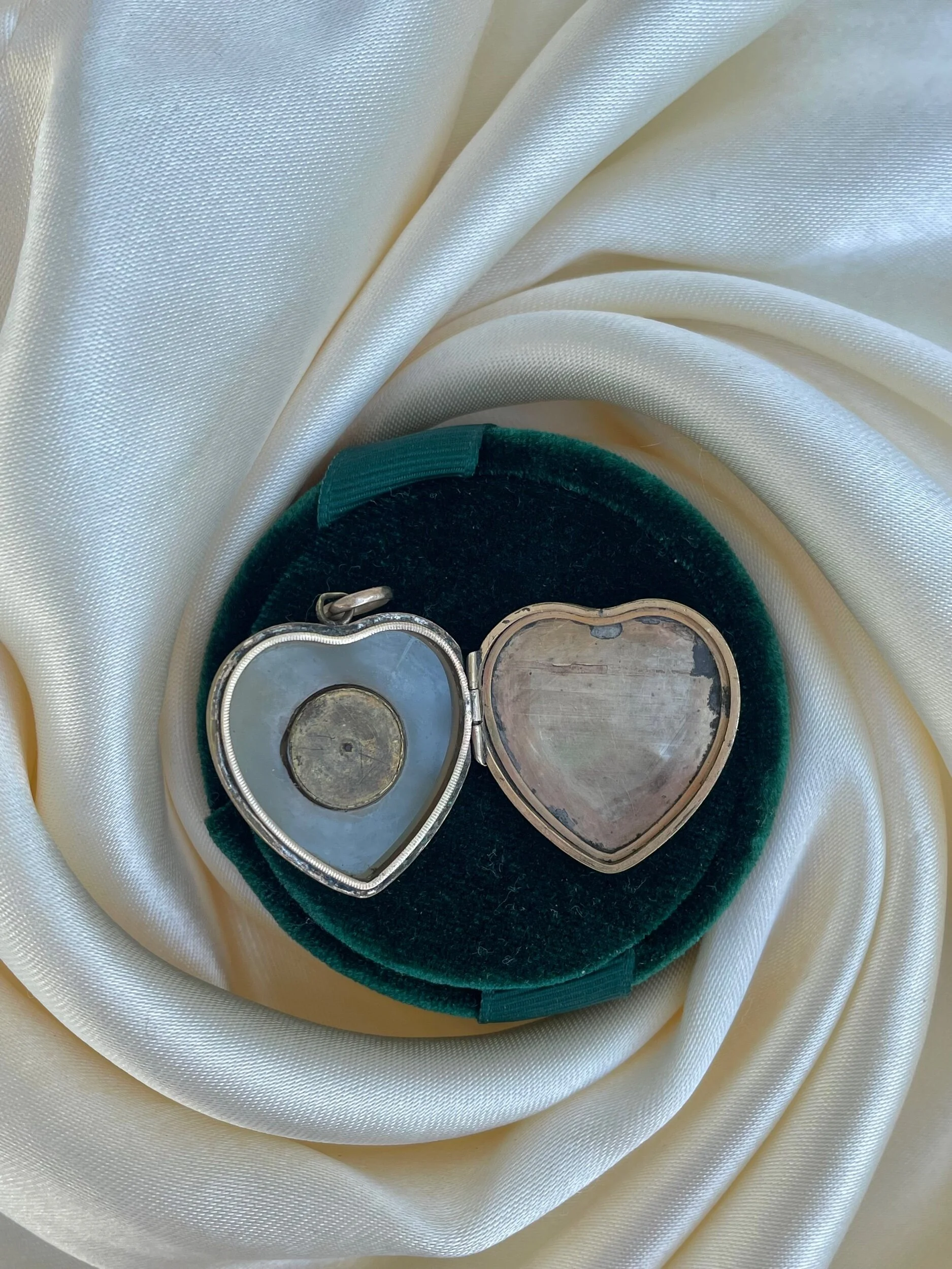 3910ACC2-FD67-4E66-99CD-2BD6278C0254