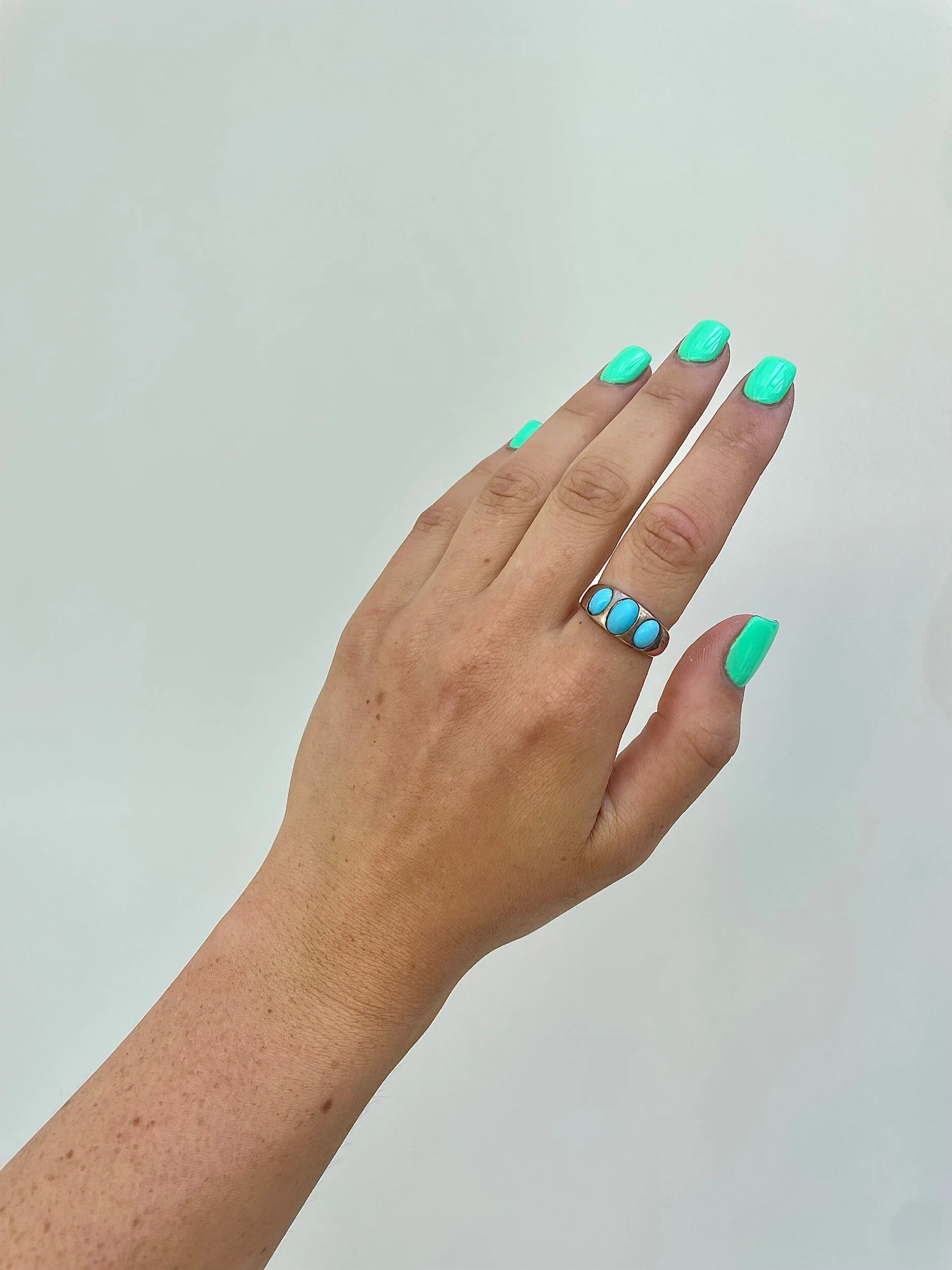 29F9DDDA-8F5D-4D64-B853-30A36DA0A9E1