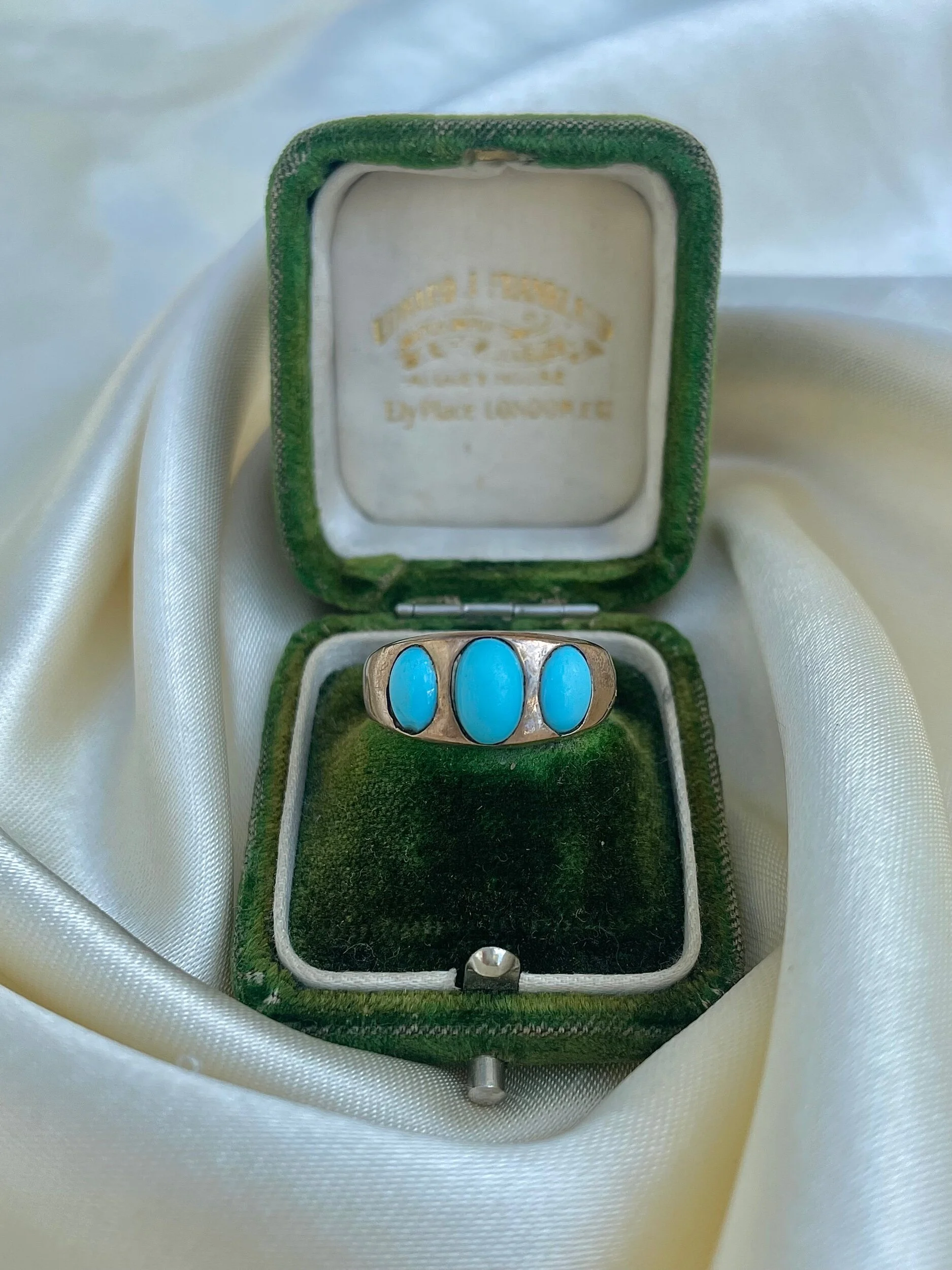 6F348812-B959-4ABF-80EF-6C6242445995