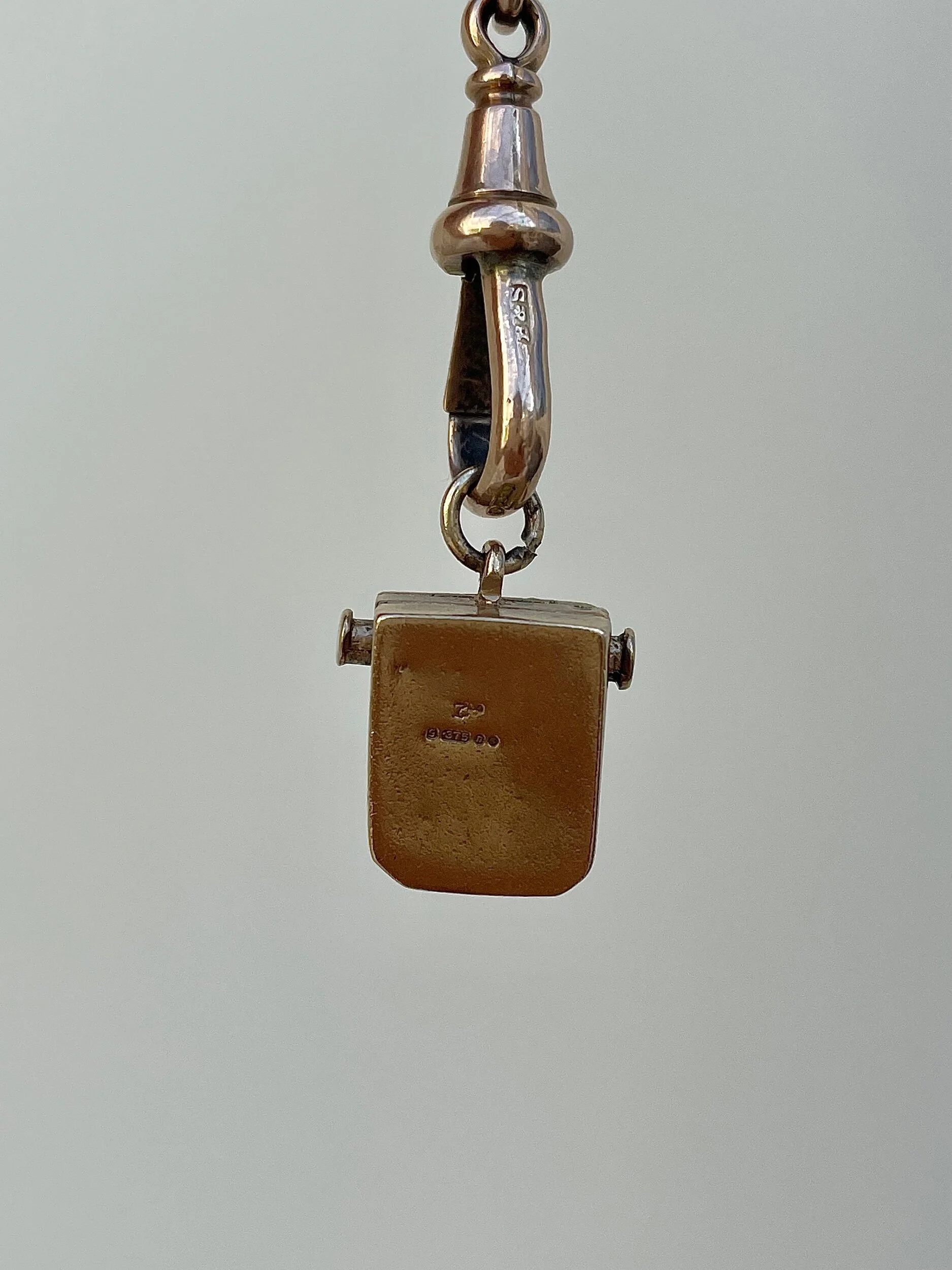 416193C1-2CC6-4011-8F1D-4750BCC5463C