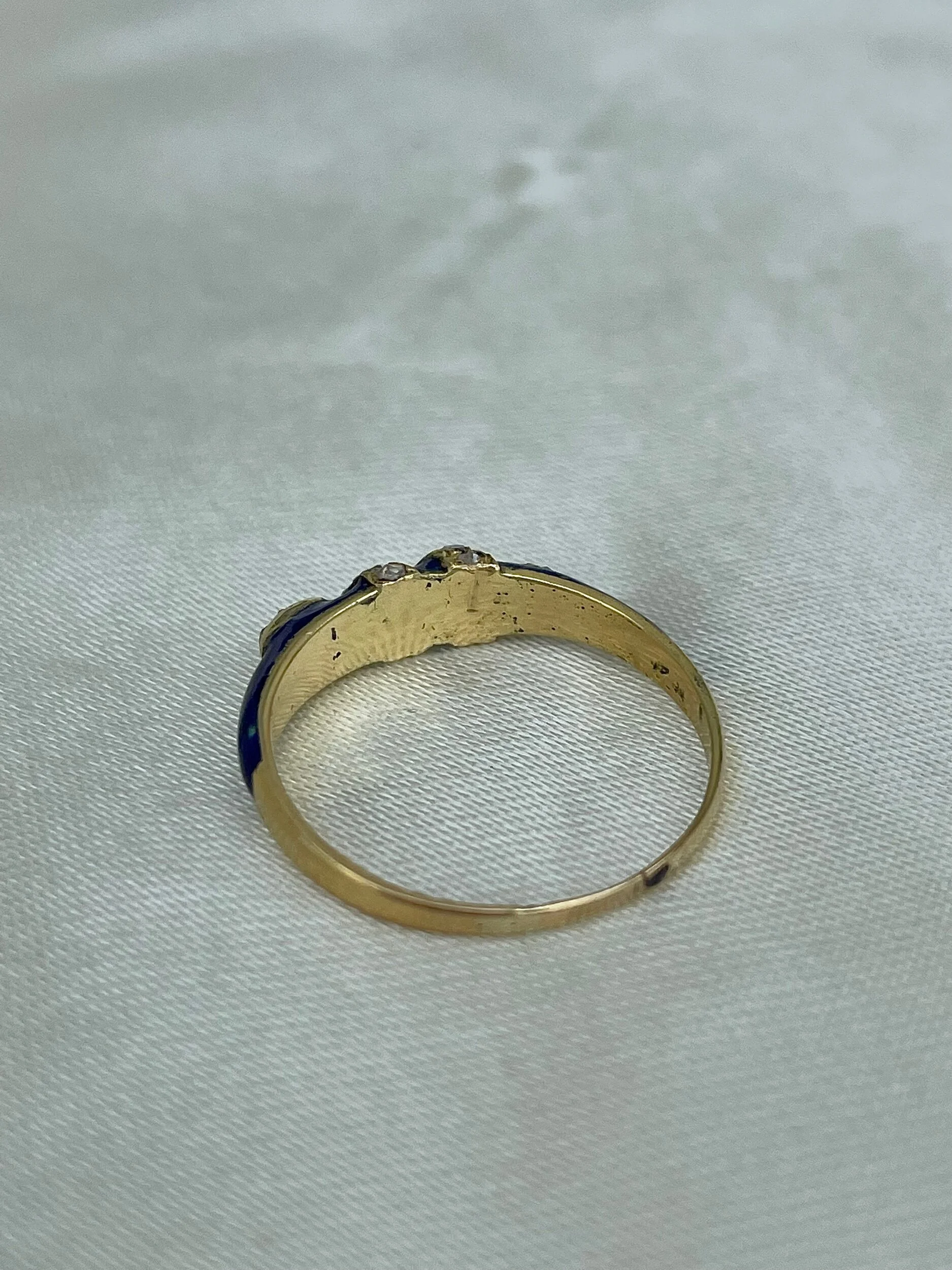 B53BFF02-2F00-43E1-A08F-CF321A1D887B