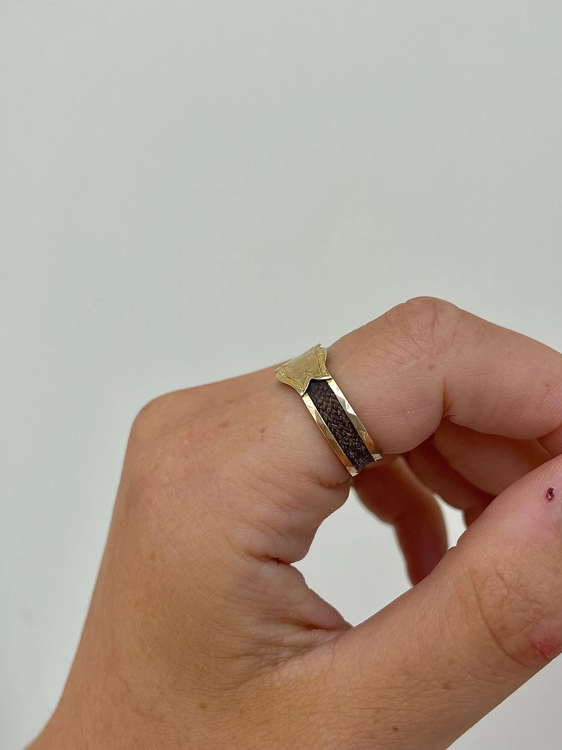 75362B49-5C36-4EC8-9B69-CCC7114687B9