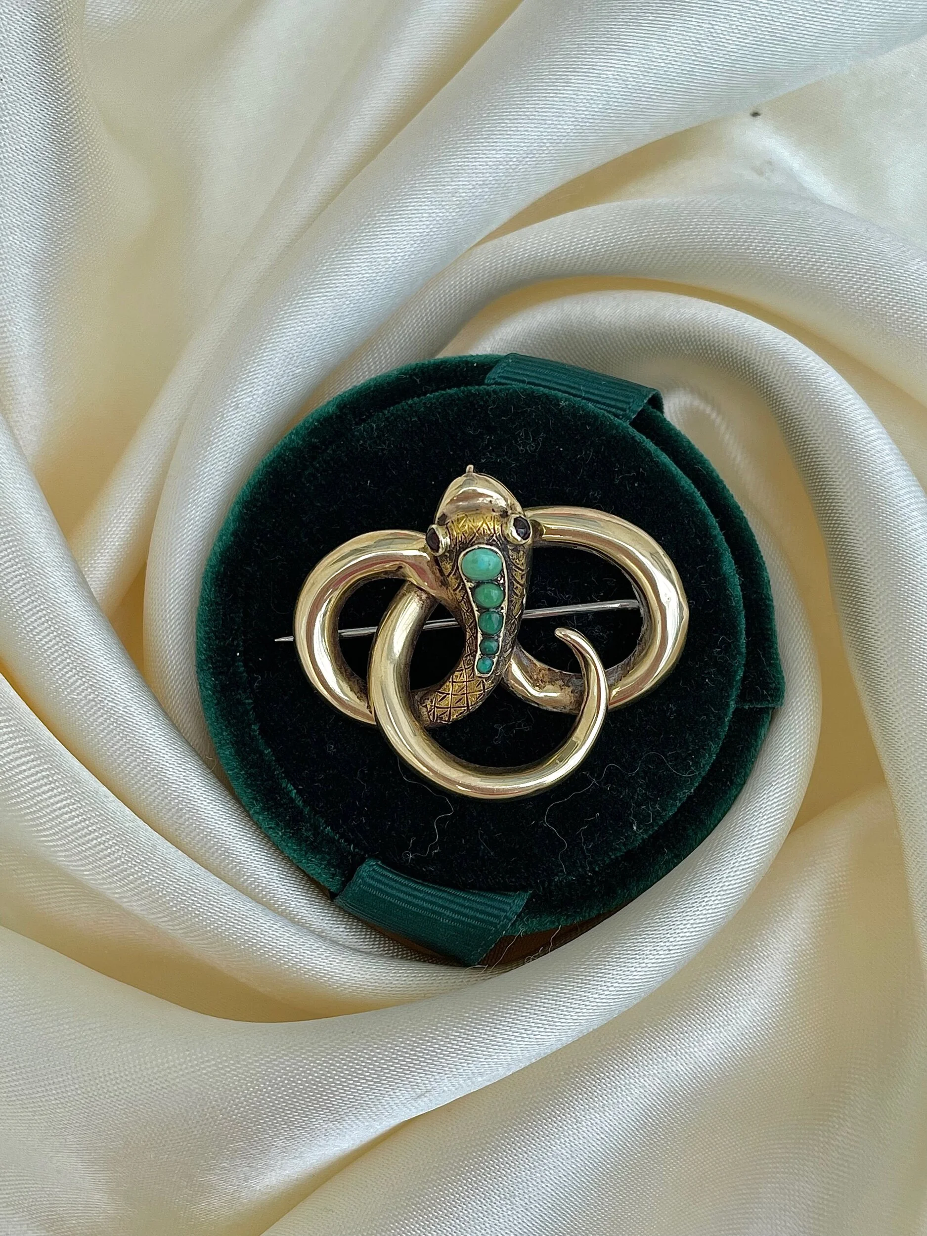 EFD7772B-52E7-469D-9E5B-8FA25B062229