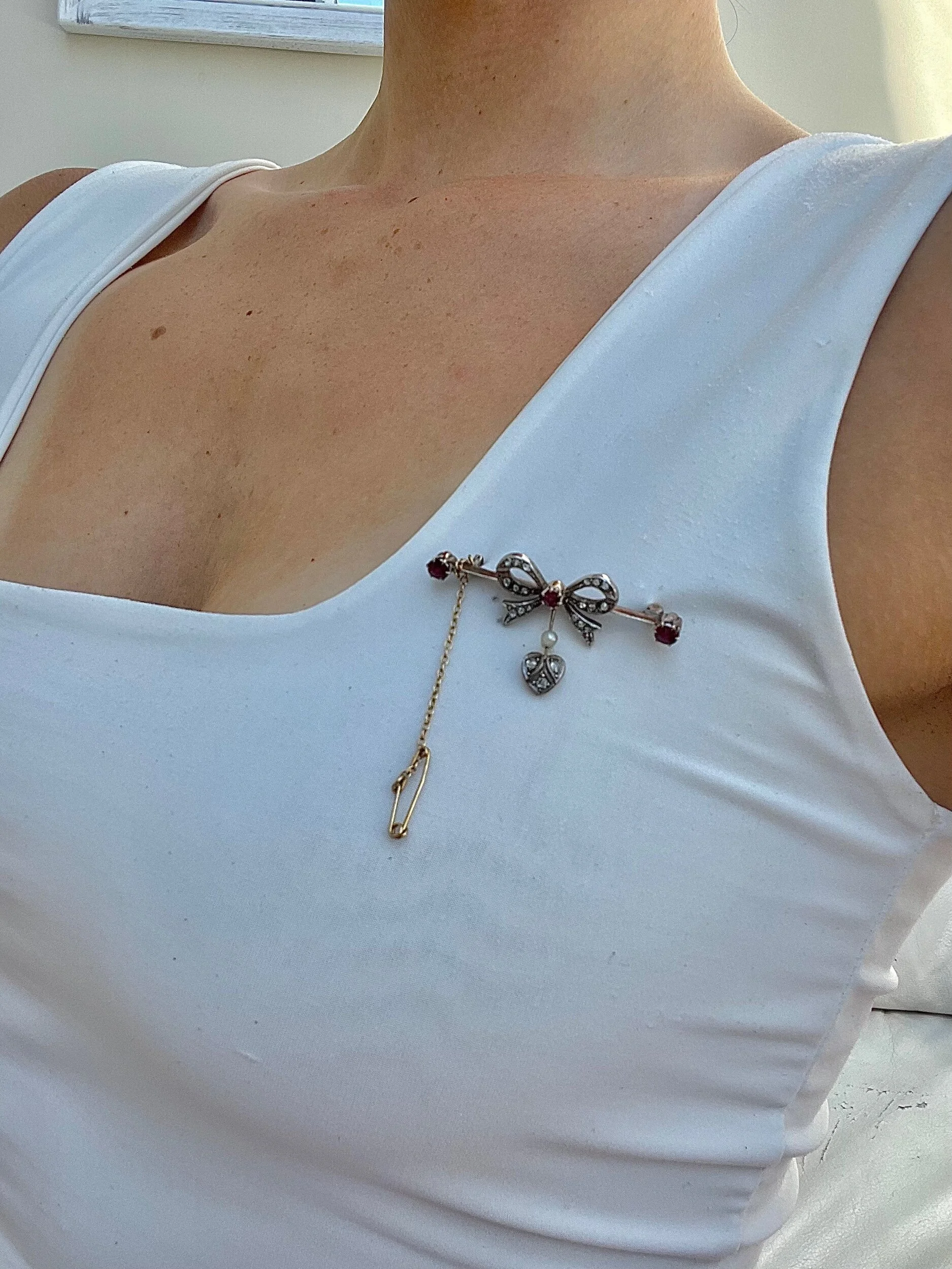 253914E9-F2F0-45F0-9204-D5A43EECBFD7