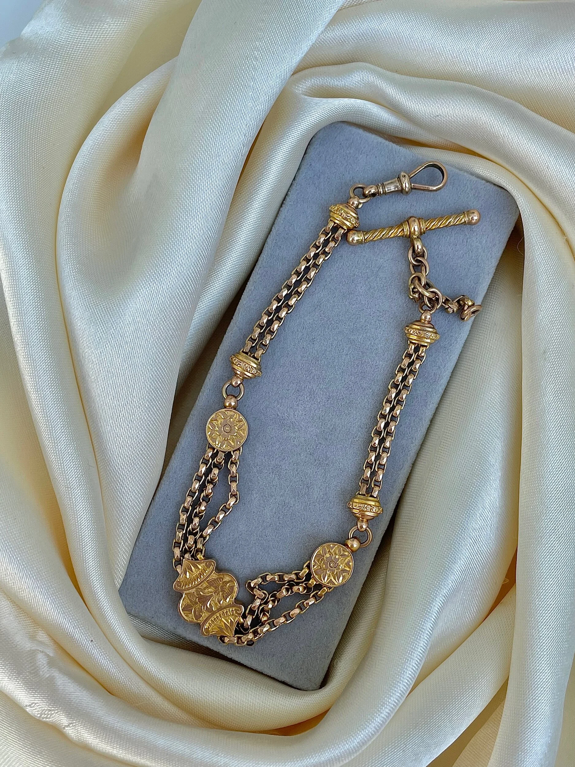 AC7D5616-C9D5-4FD7-A0D2-9E9AD1B9A589