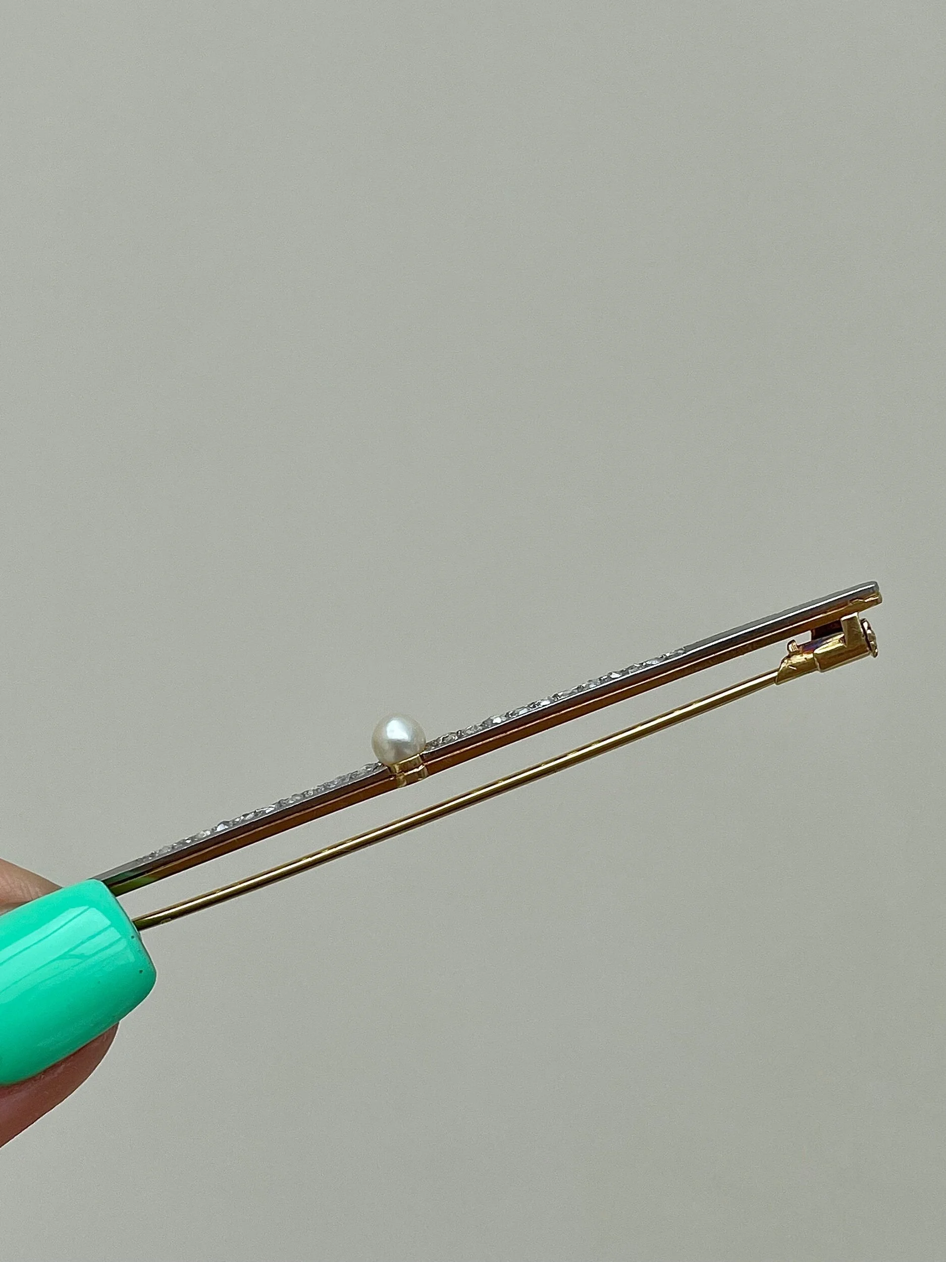 810DB096-2B41-4C1B-8C5C-1278F350F2C2