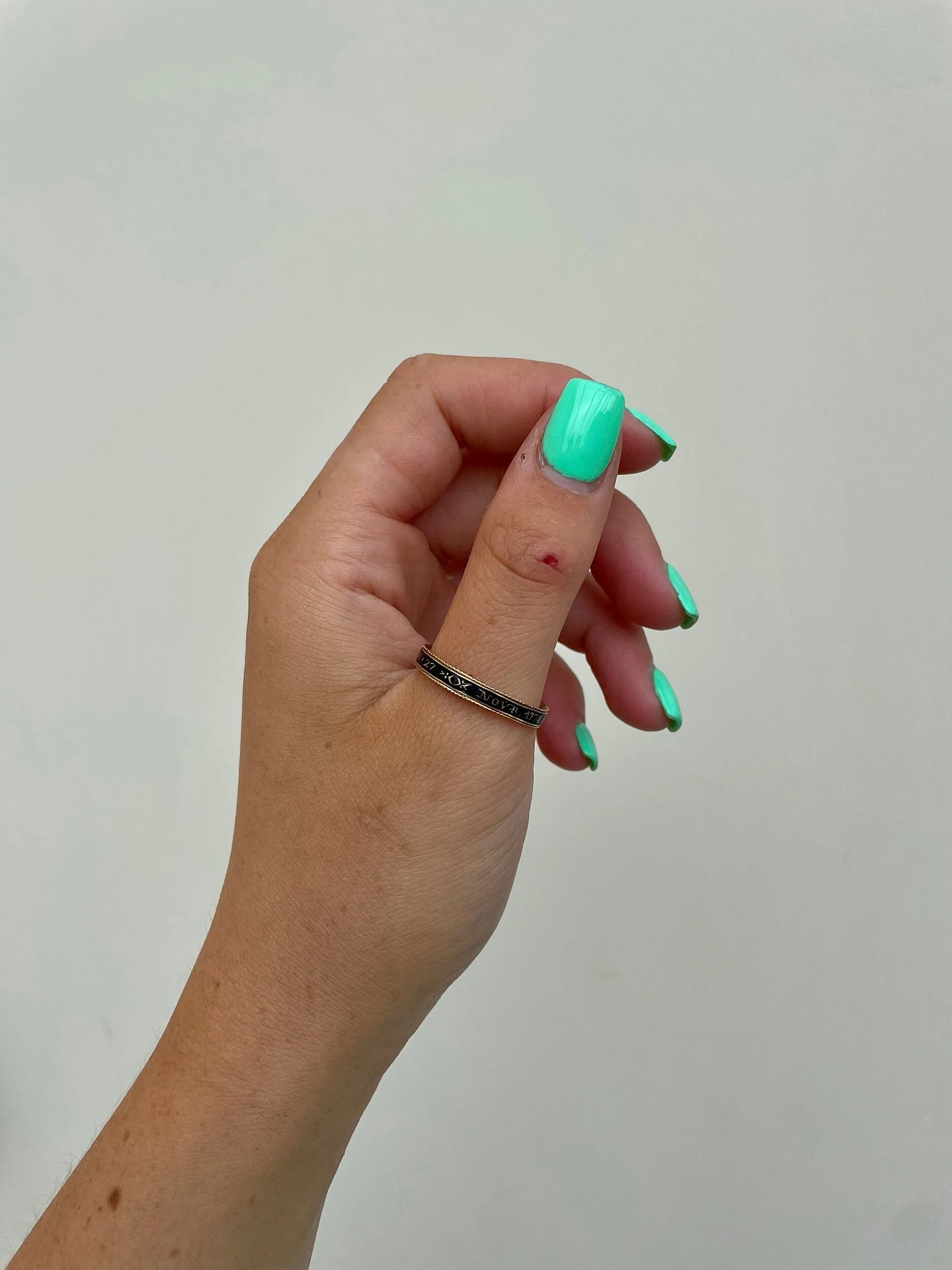 8EBE8524-EEE8-4173-A3DF-BC79CE2A2FBA