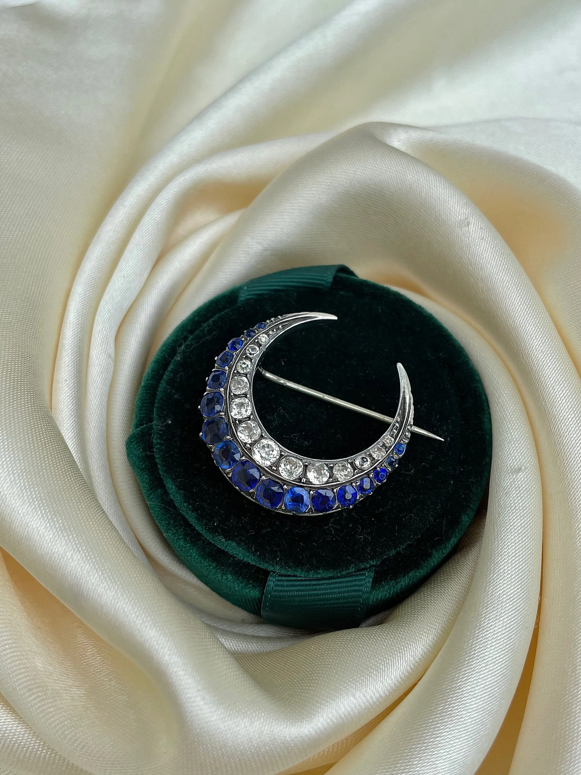 A4112979-9EB4-4EF9-B055-9BDCC5667989