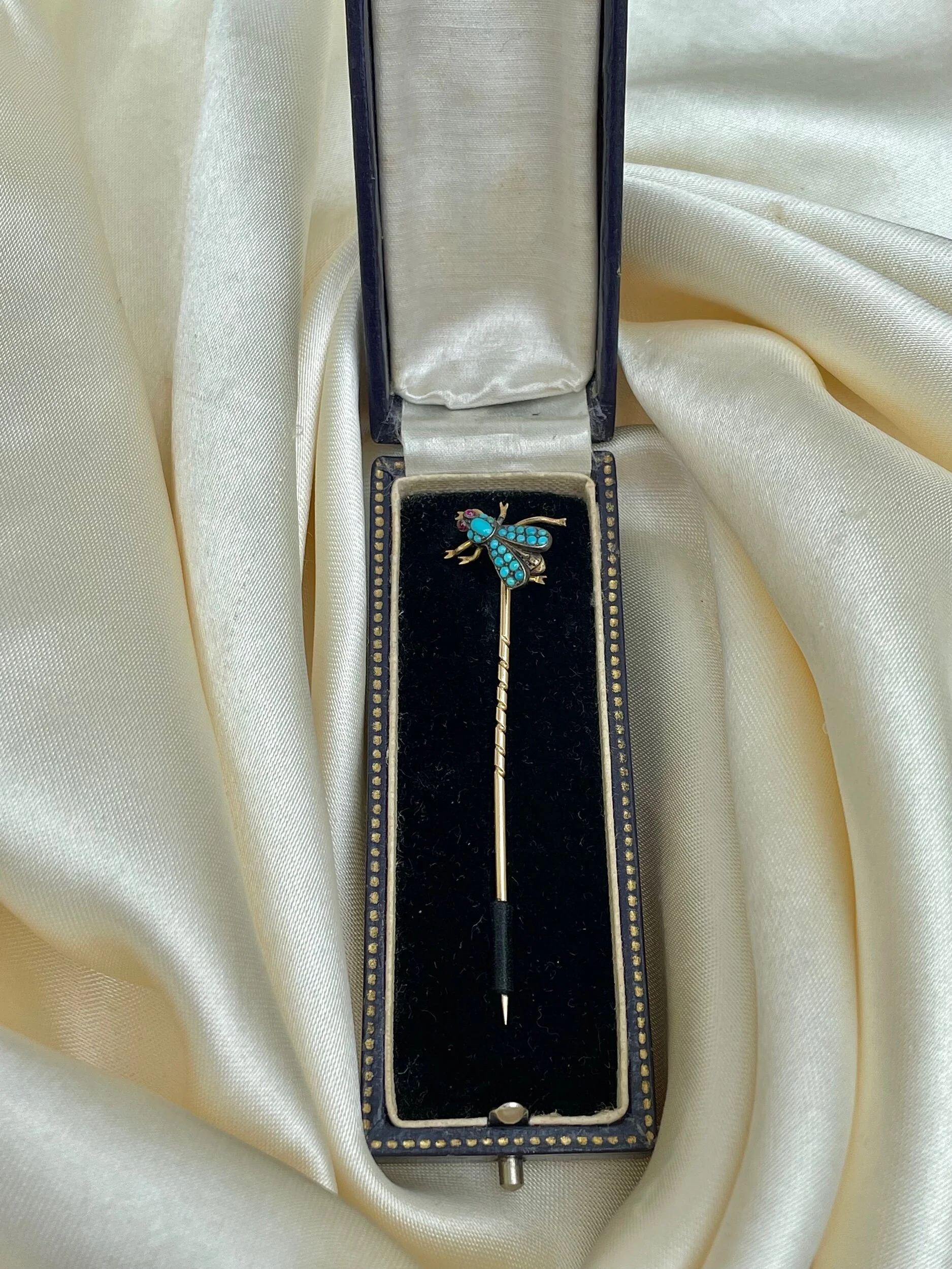 83747C50-07A8-4FA4-A159-F4A48176E43C