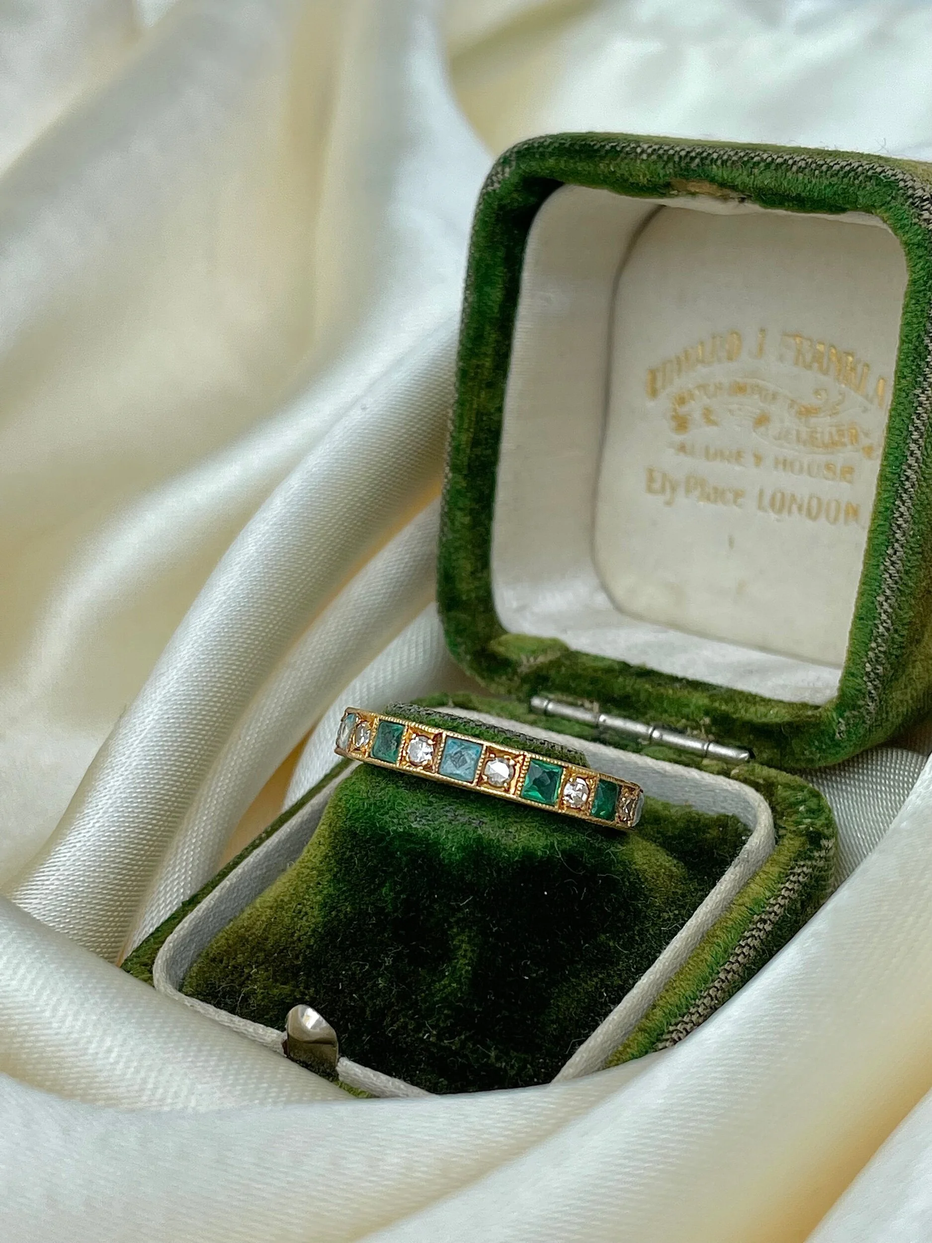 DAFE3C70-5880-458E-BDFD-EAB43A845DBE