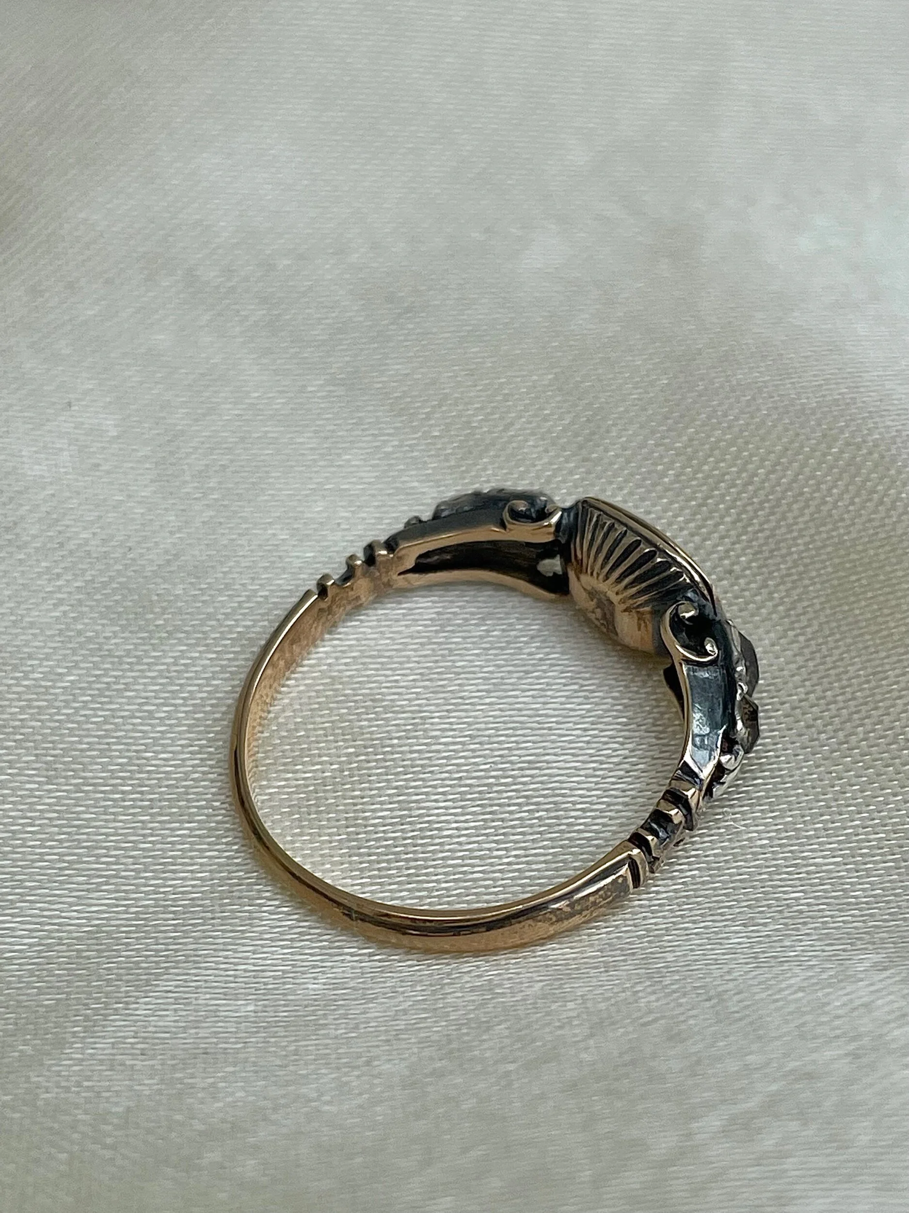 0C984647-043E-4FEF-9962-EFD498841B0D