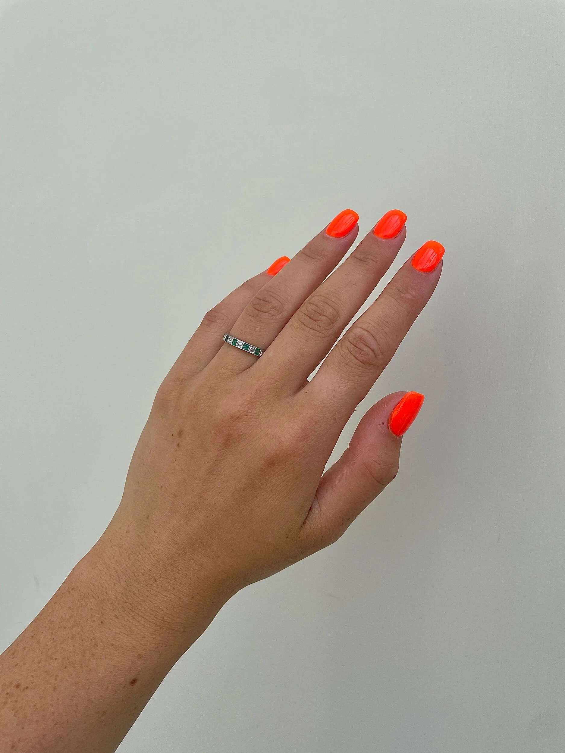 DA502BC0-6C39-4271-BD8F-713B19F58D43