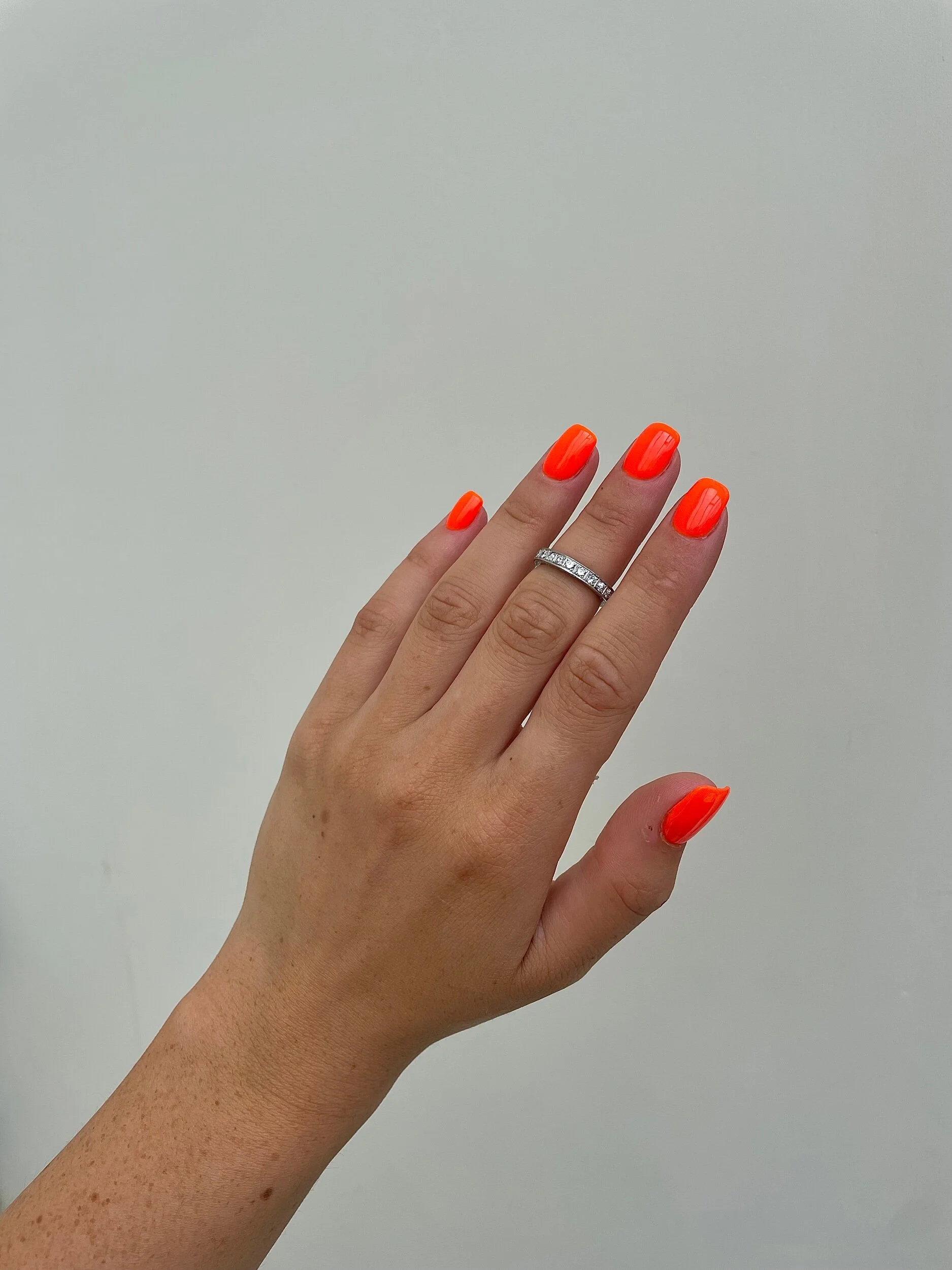 2C817549-14DF-405D-8388-1C5DC7B592E0